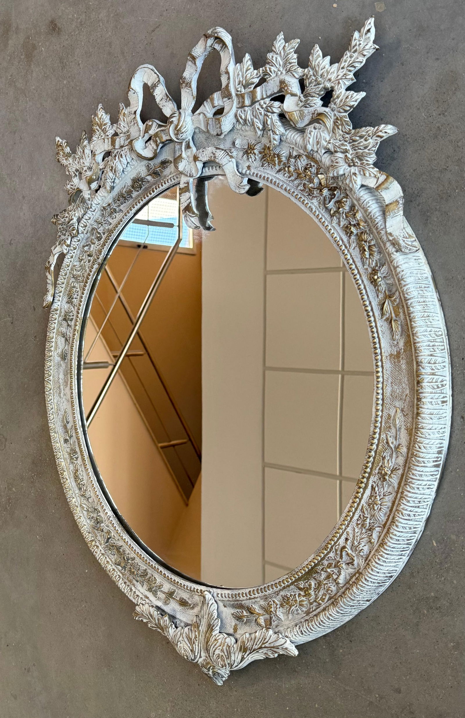 Late 19th Century Round French Rococo Gilted & White Bronze Wall Mirror - 18