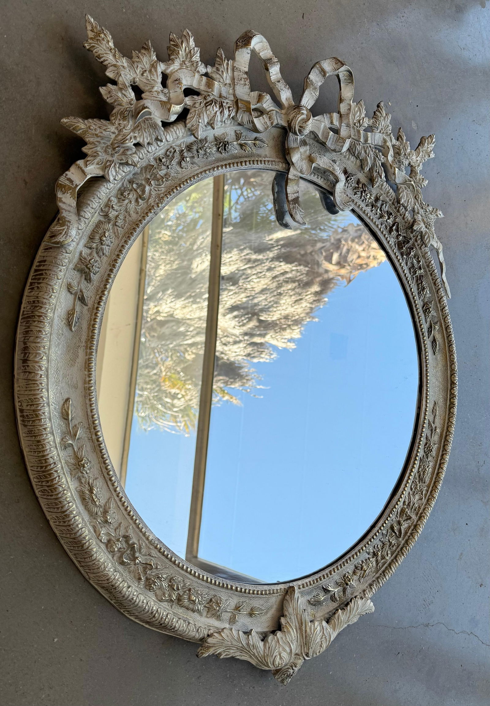 Late 19th Century Round French Rococo Gilted & White Bronze Wall Mirror - 2