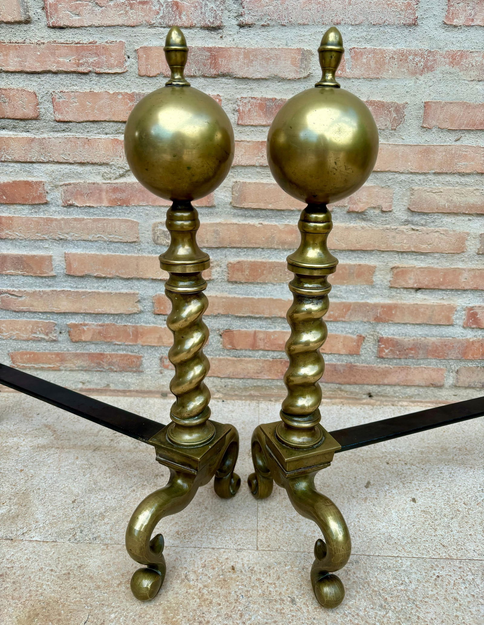 18th American Chippendale Style Brass Cannonball Andiron Firedog with Log Stops - 5