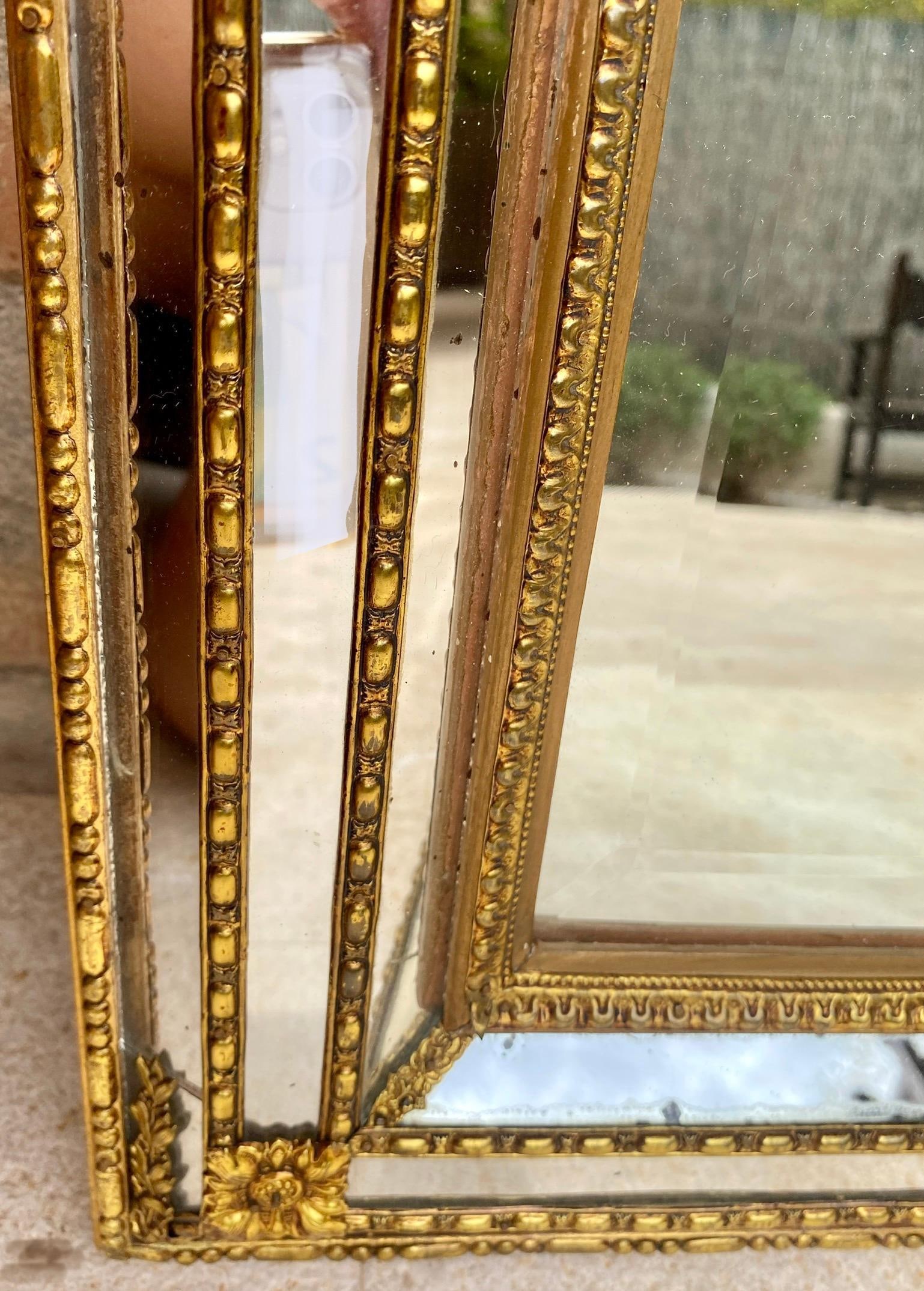 French Directoire Gilded Carved Wood Wall Mirror, 1940s - 12