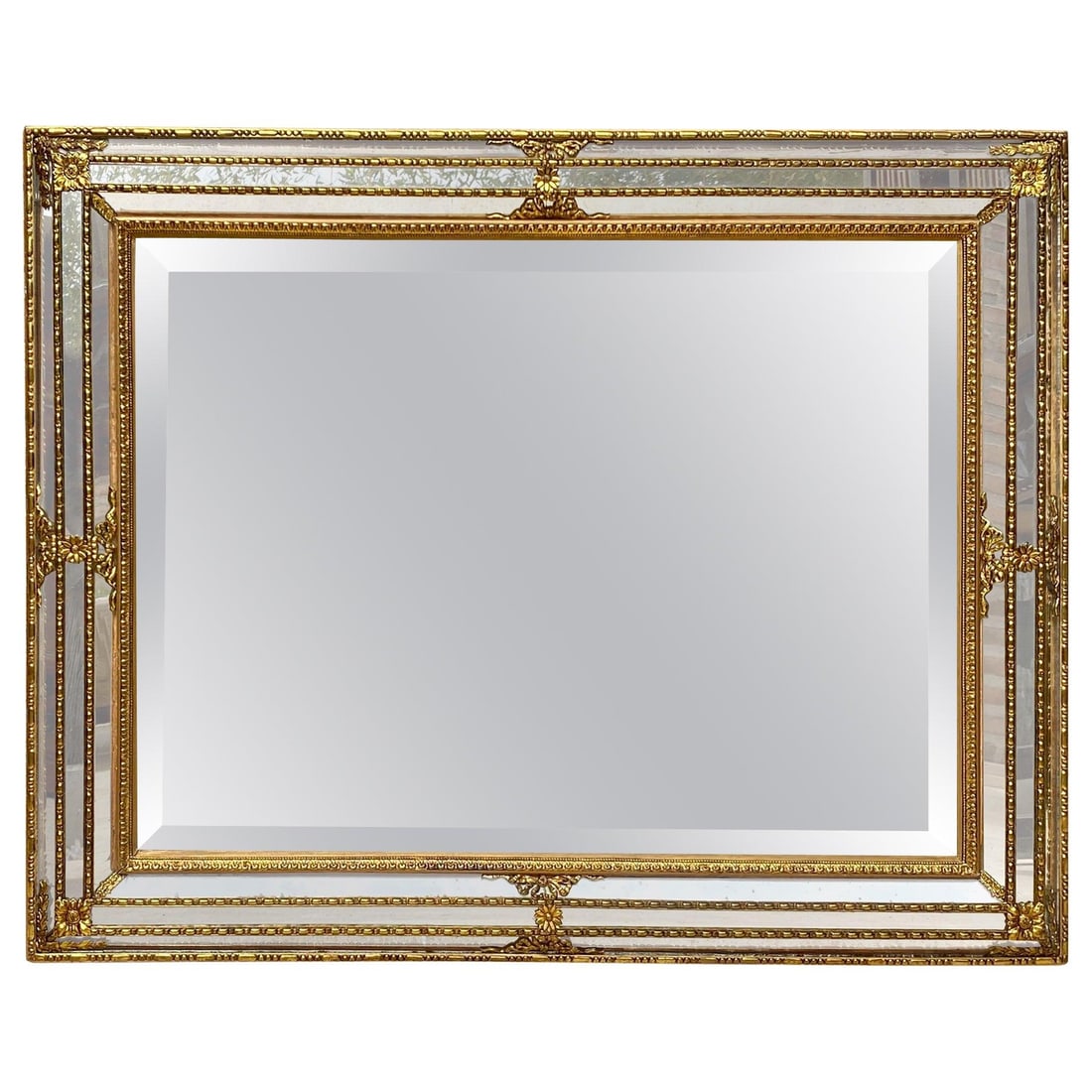 French Directoire Gilded Carved Wood Wall Mirror, 1940s - 15