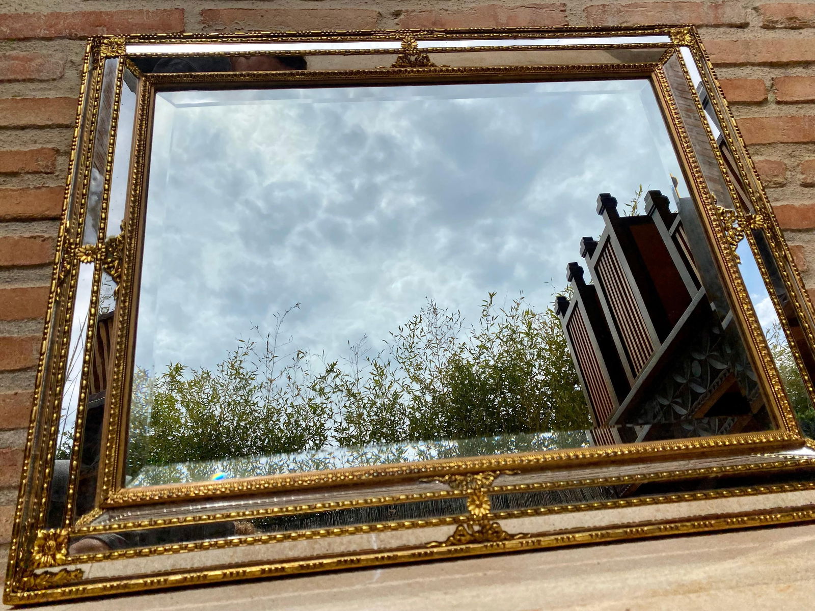 French Directoire Gilded Carved Wood Wall Mirror, 1940s - 17