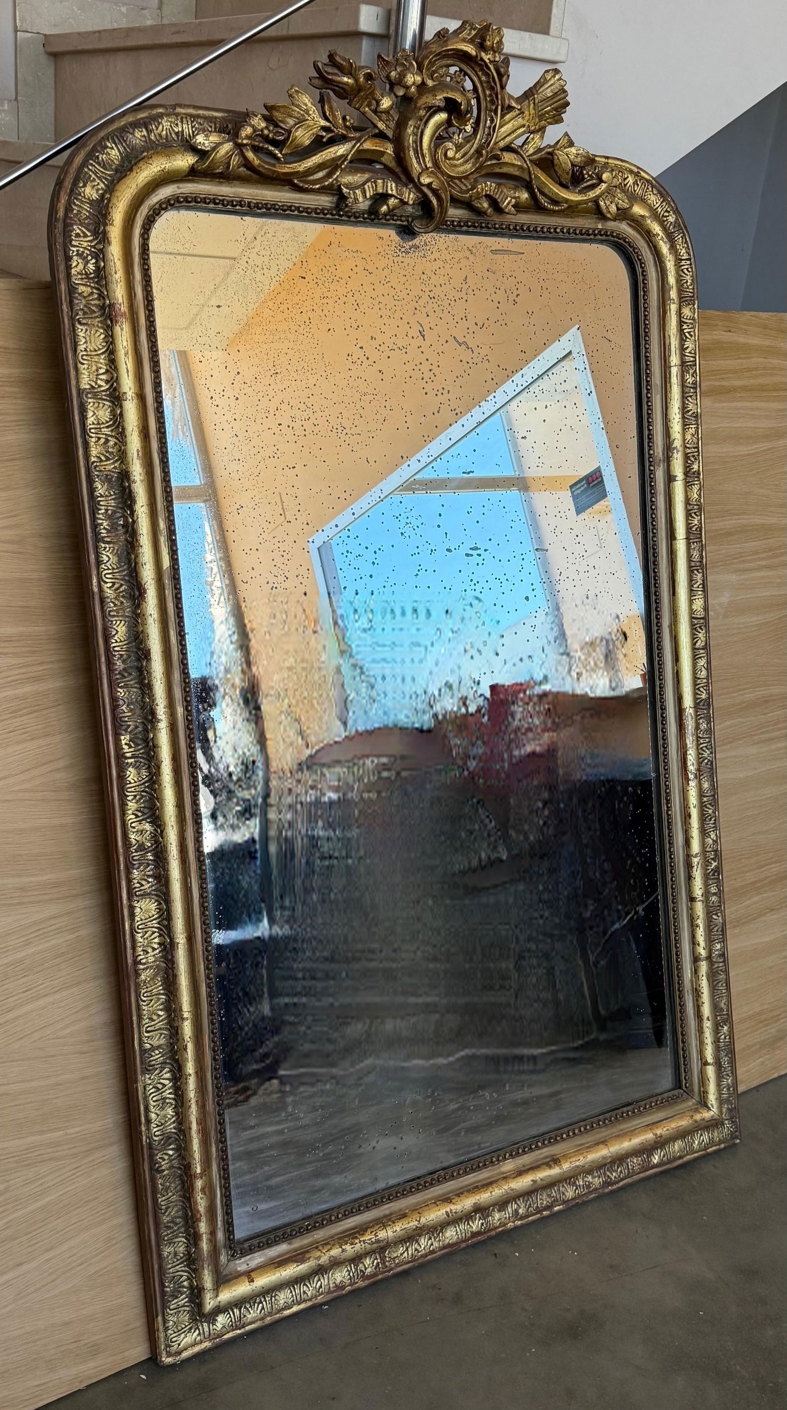 French 19th Century Large Vertical Gold Gilt Mirror with Floral crest - 17