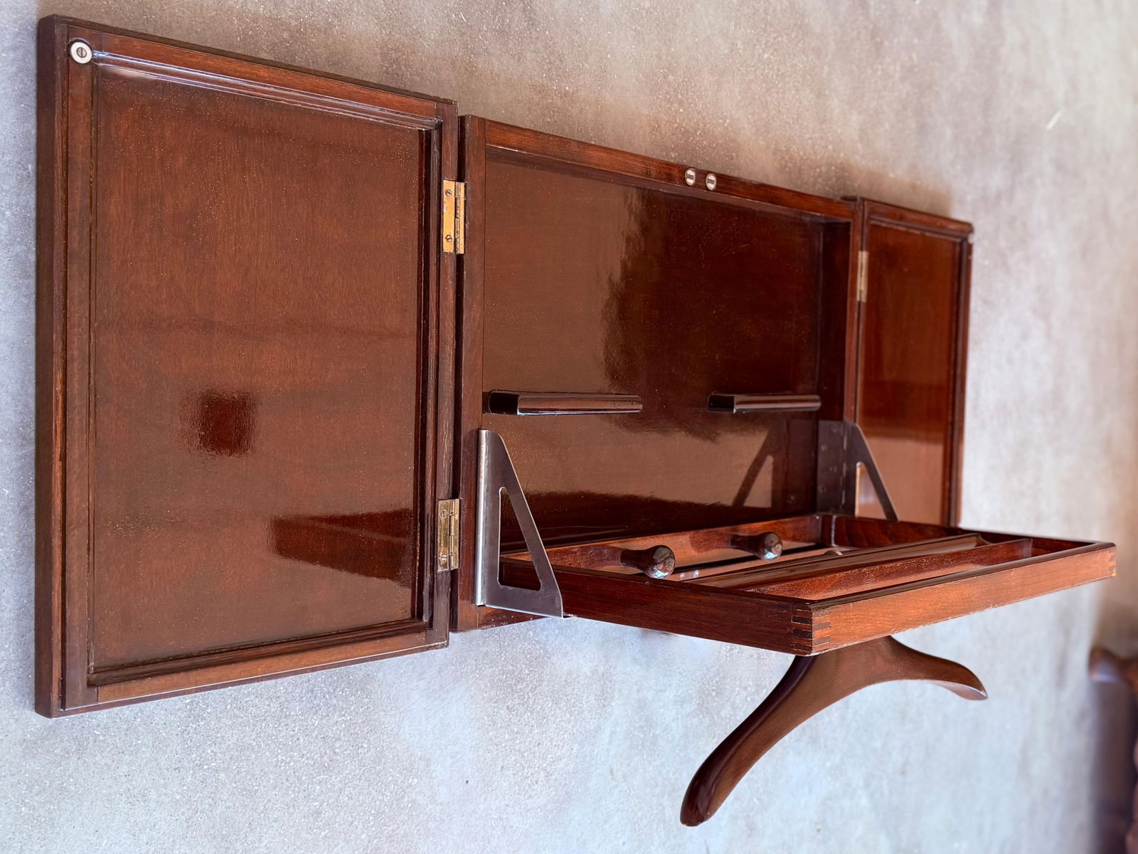 Mid Century Modern Italian Foldable Valet in Mahogany with Hanger - 16