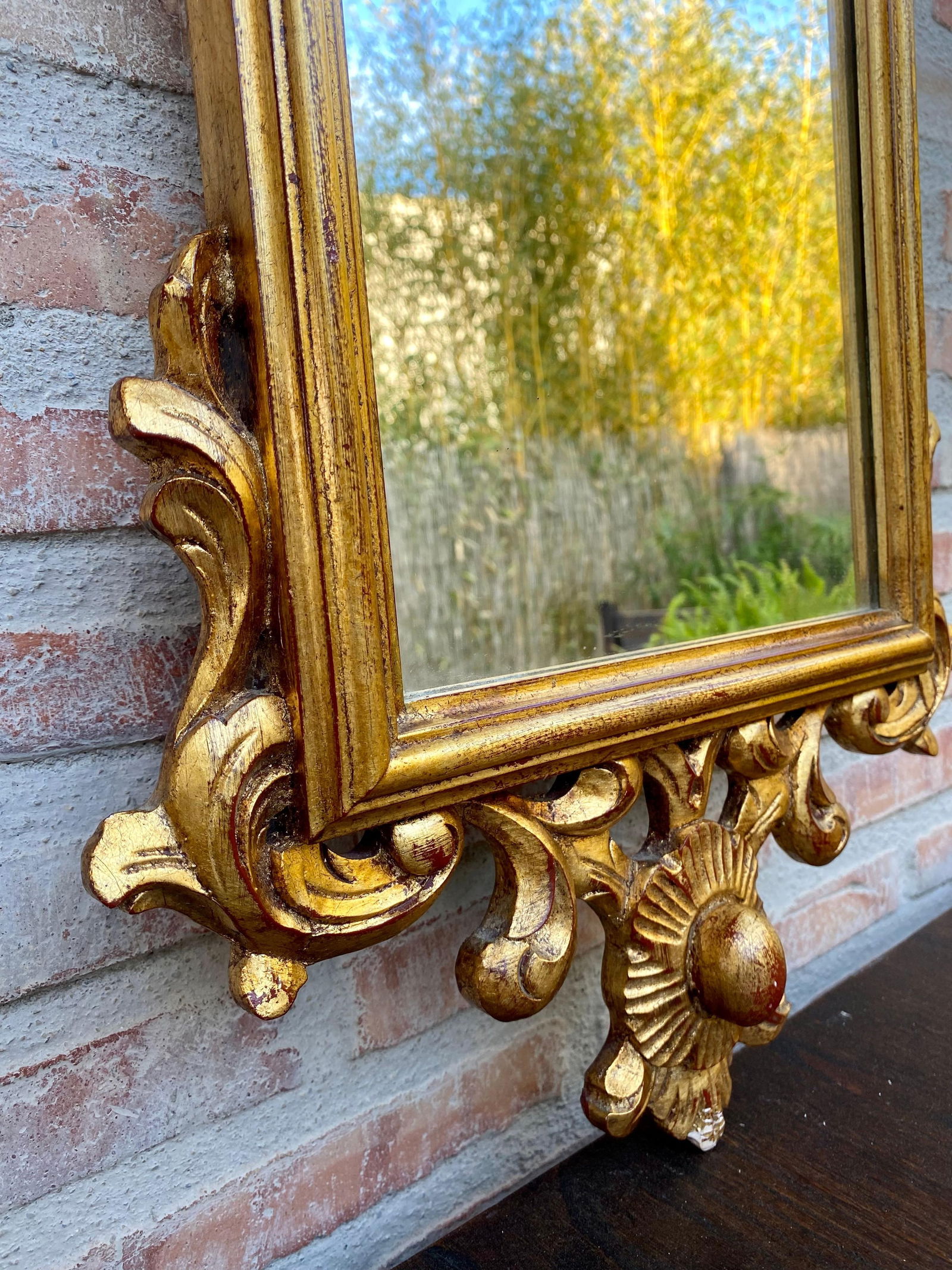 French Gilt Carved Wall Mirror in French Rococo Style with Oil Painting of Flora - 4