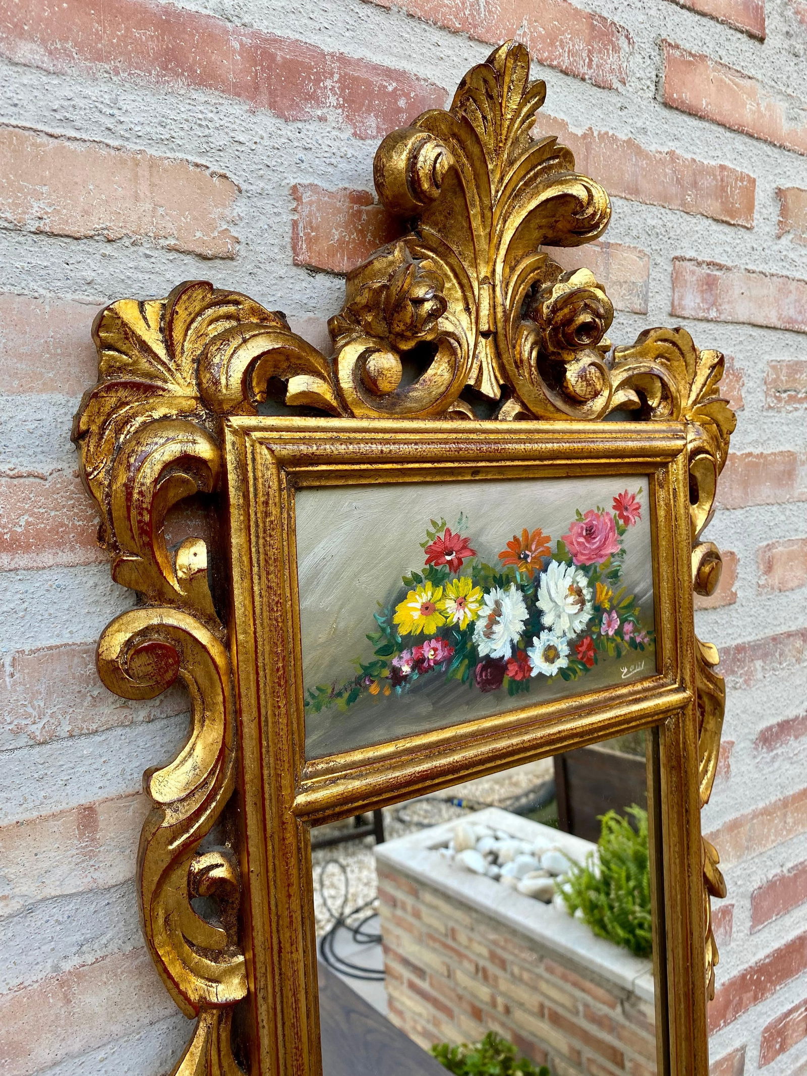 French Gilt Carved Wall Mirror in French Rococo Style with Oil Painting of Flora - 7