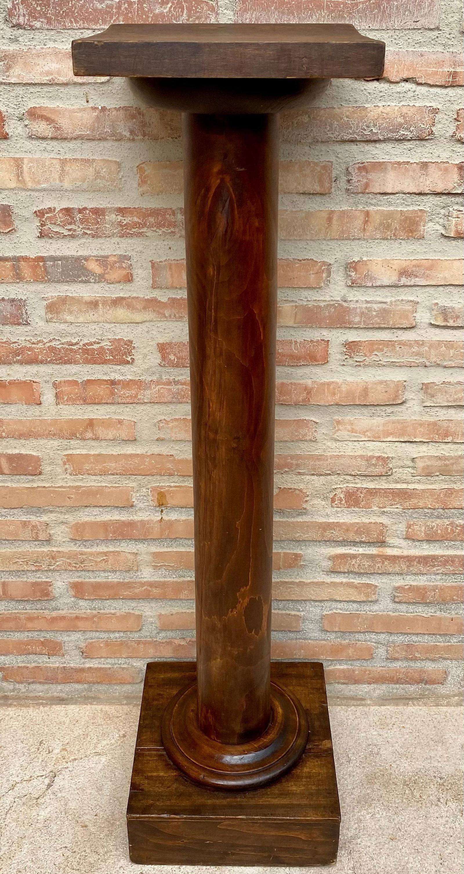 Mid-Century French Pedestal Plant Holder in Walnut Wood, 1960s - 6