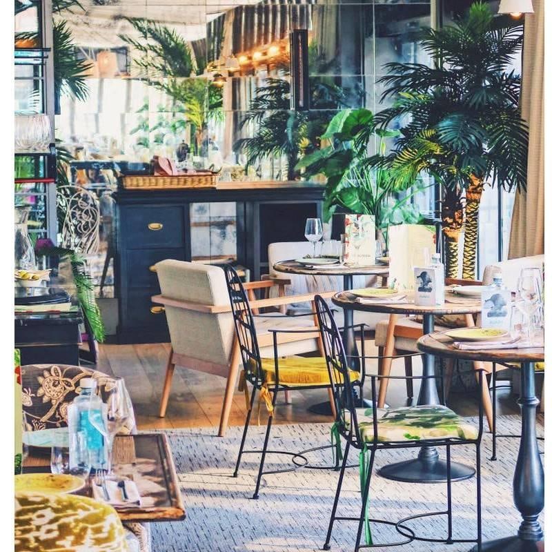 Set of 2 Garden or Dinning Armchairs in Black Wrought Iron, Indoor & Outdoor - 12