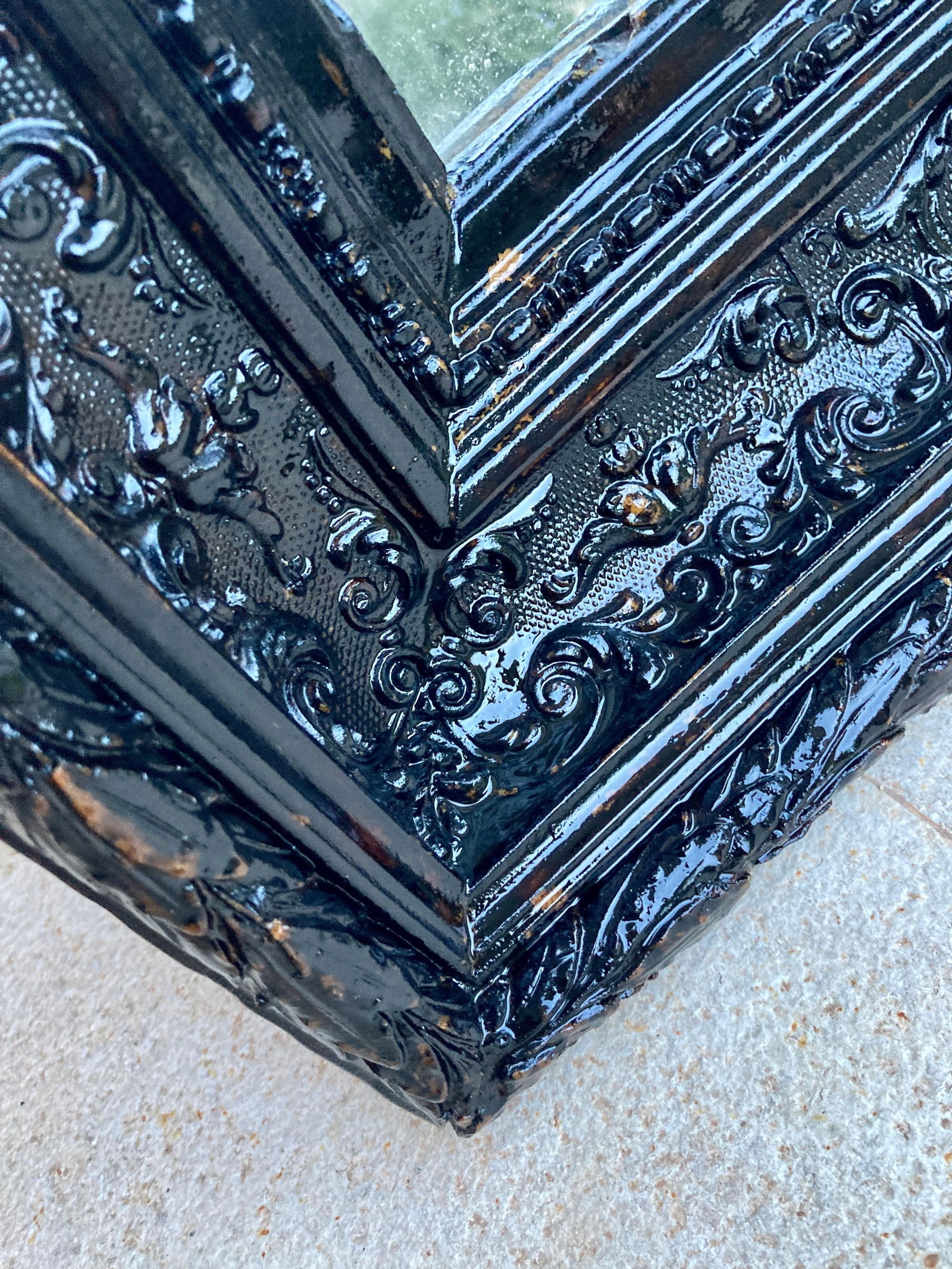 French Dark Framed Carved Wood Wall Mirror, 1920 - 12