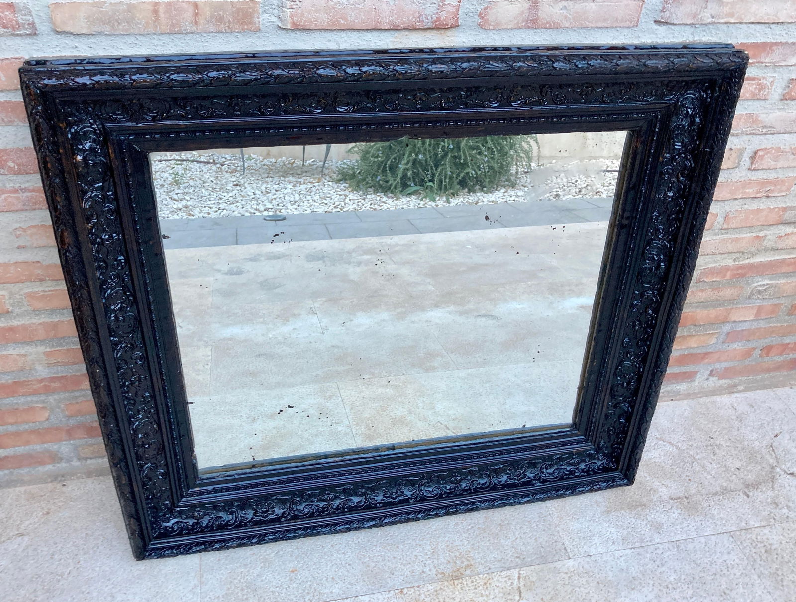 French Dark Framed Carved Wood Wall Mirror, 1920 - 3