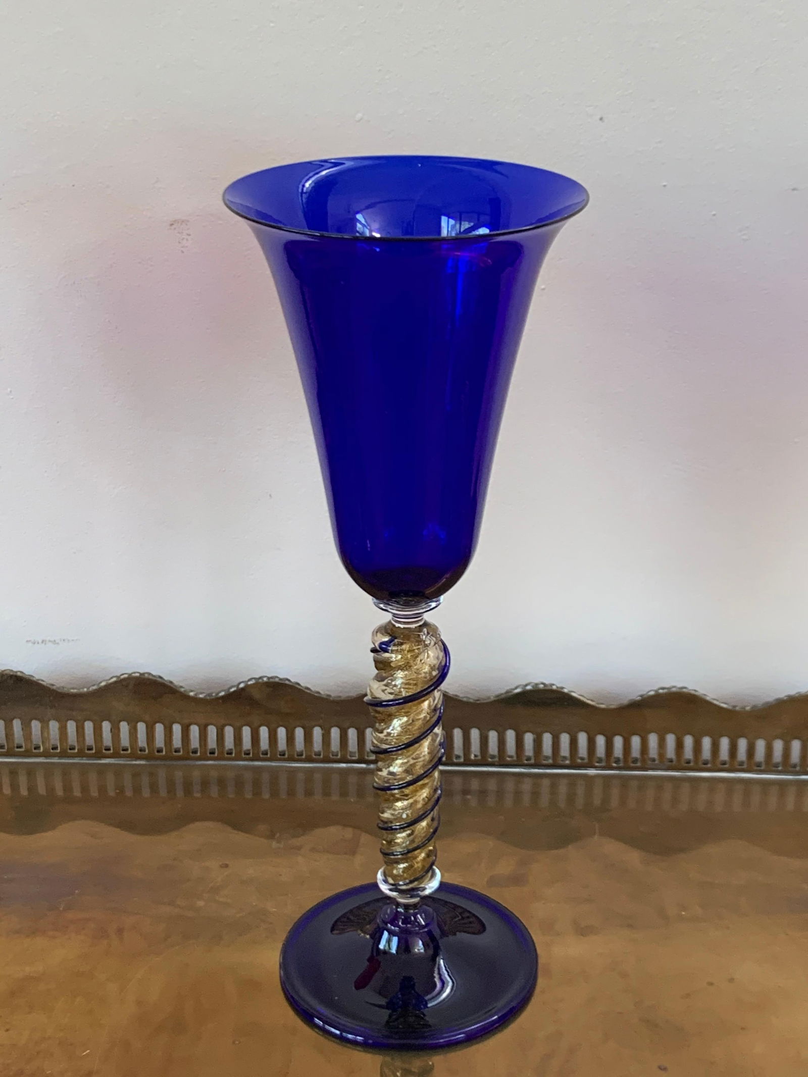 Late 20th Century Set of Three Modern Murano Glass Goblets, Blue, Red and Amethys - 11
