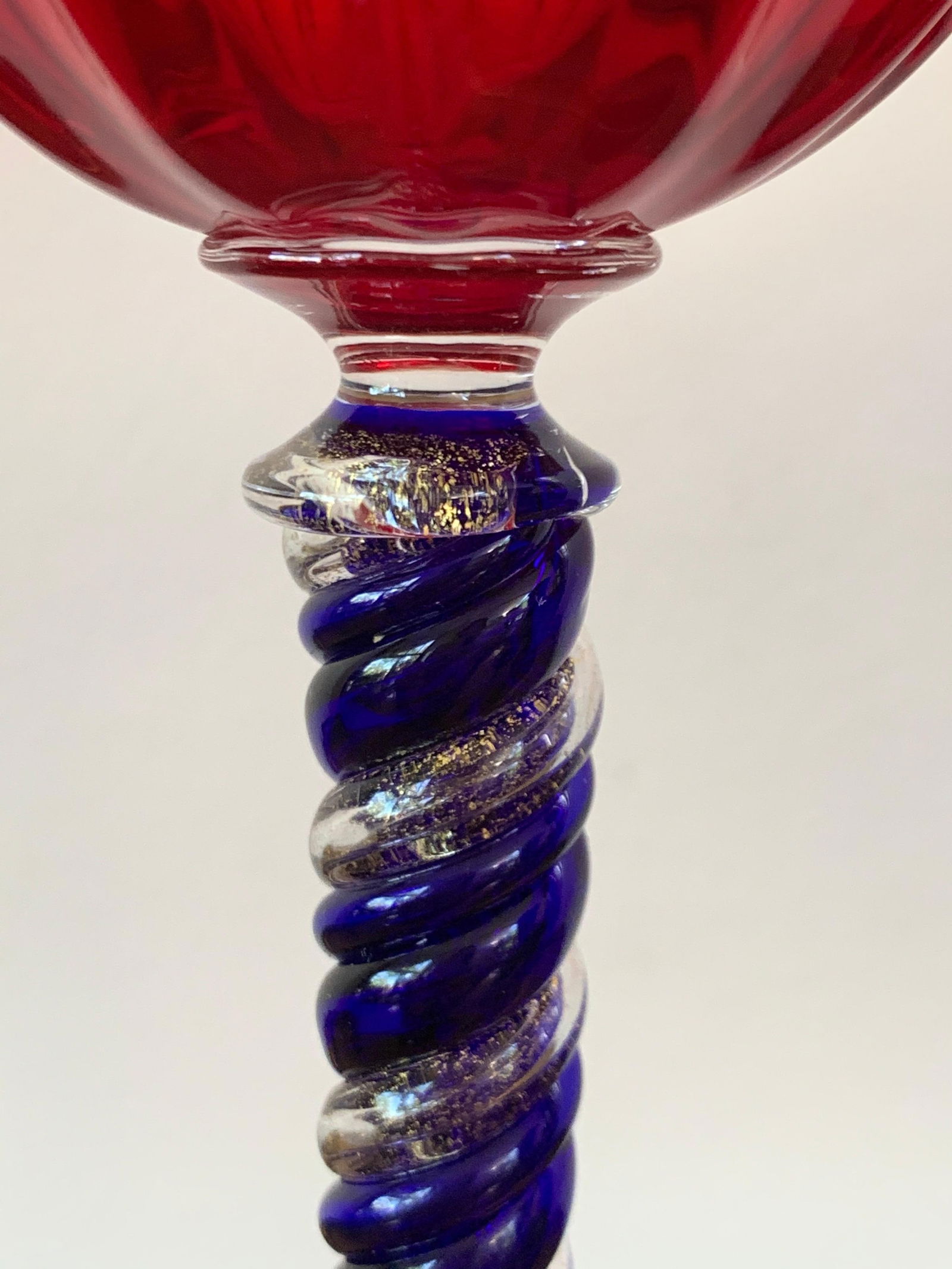Late 20th Century Set of Three Modern Murano Glass Goblets, Blue, Red and Amethys - 4