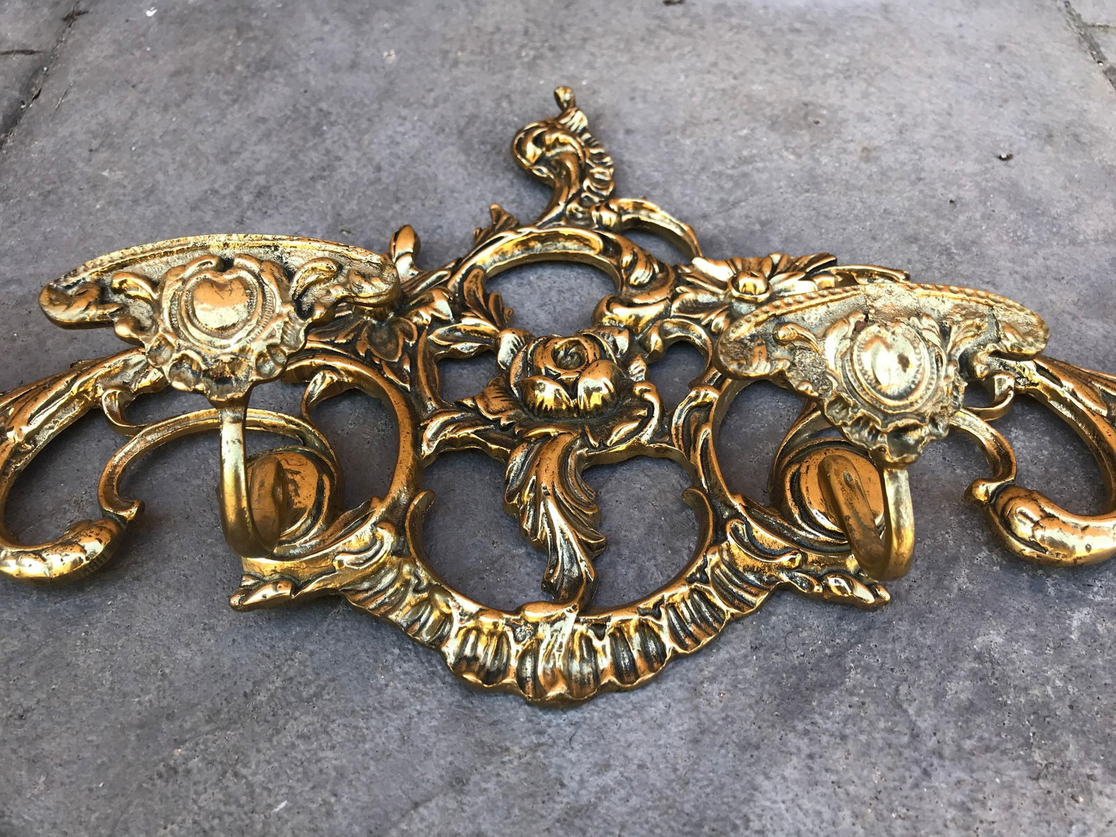 20th Century French Bronze Wall-Mounted Coat Rack - 4