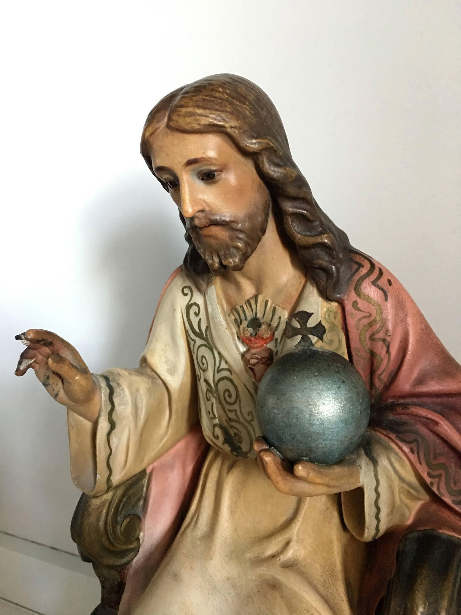 20th Century French Painted and Gilt Statue of Jesus Christ, Sacred Heart - 6