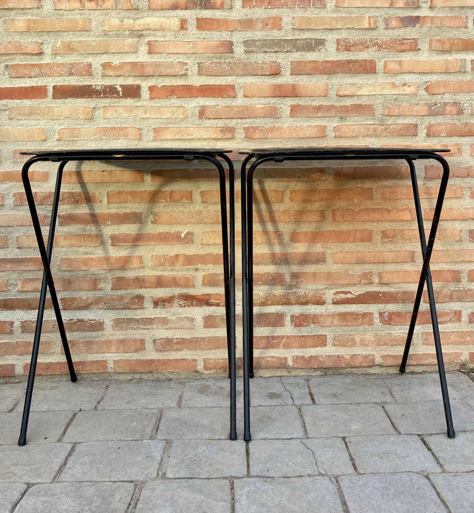 Early 20th Century Mid Century Modern Black Metal Serving Tray on Folding Stand by Crest Line - 4