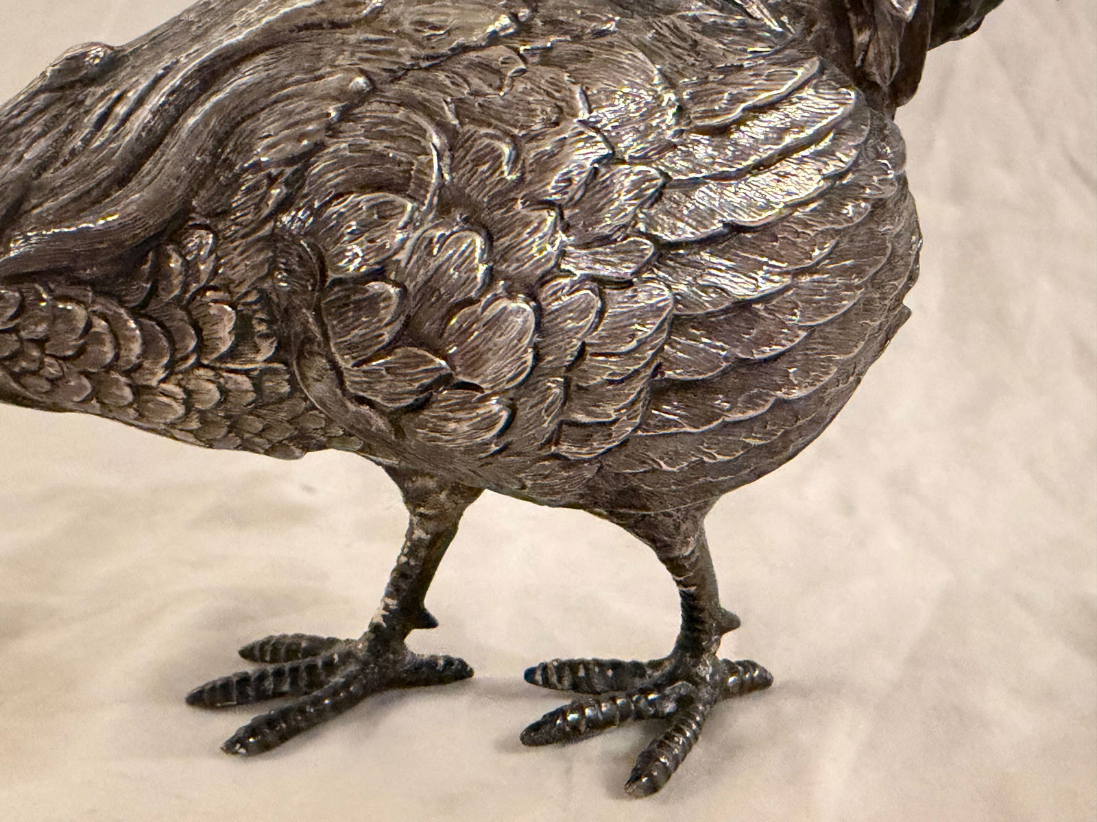 Mid-20th Century Spanish 915 Silver Chicken Figurine With Detailed Feather Work - 2