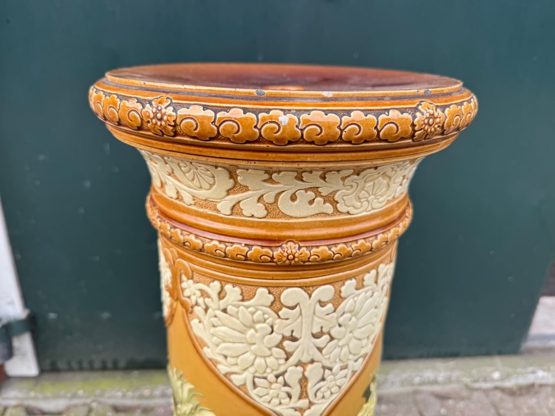 1913 English Porcelain Pedestal Floral Cream Antique Column - 2