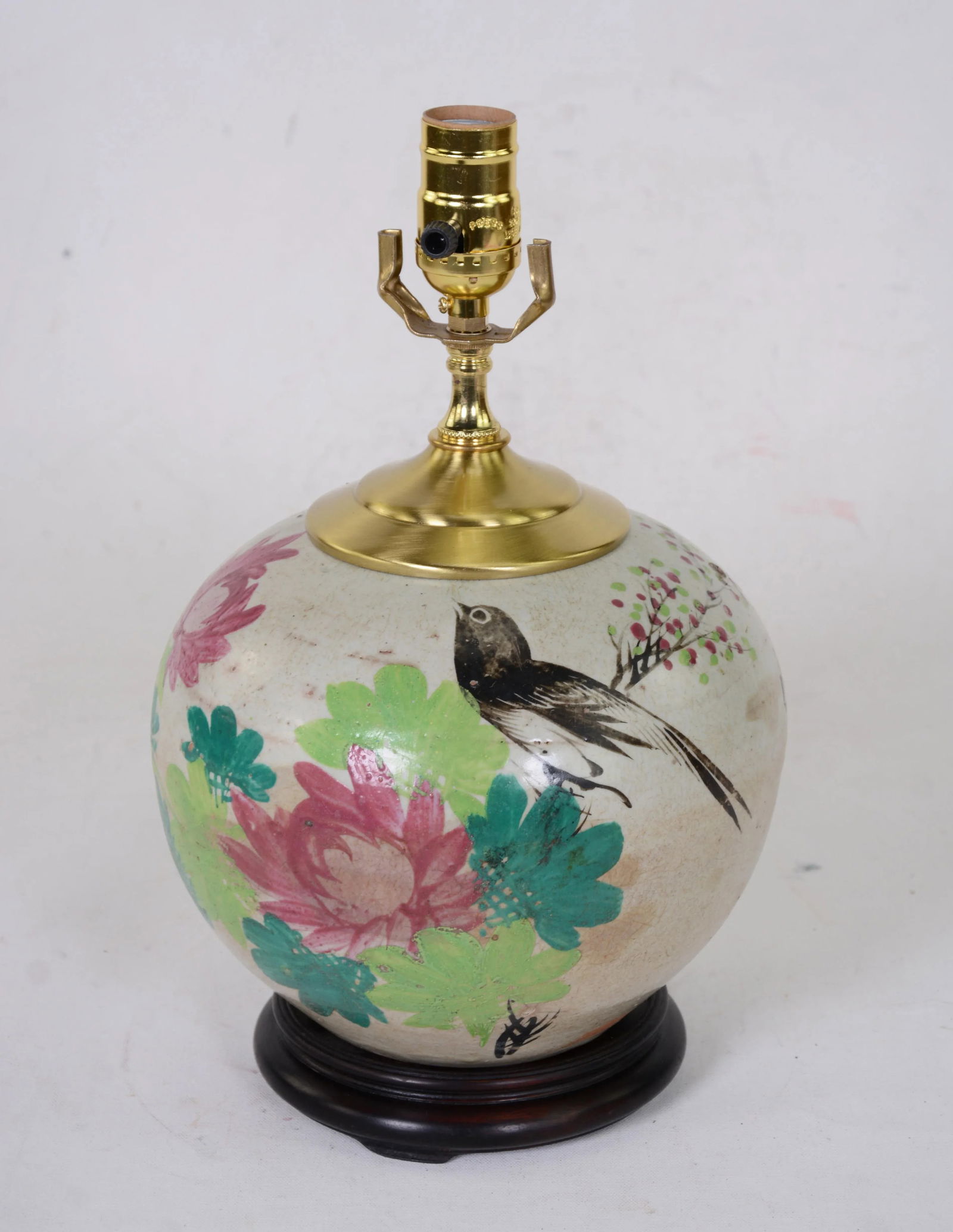 Chinese Antique Famill Rose Porcelain Vase Table Lamp - 4