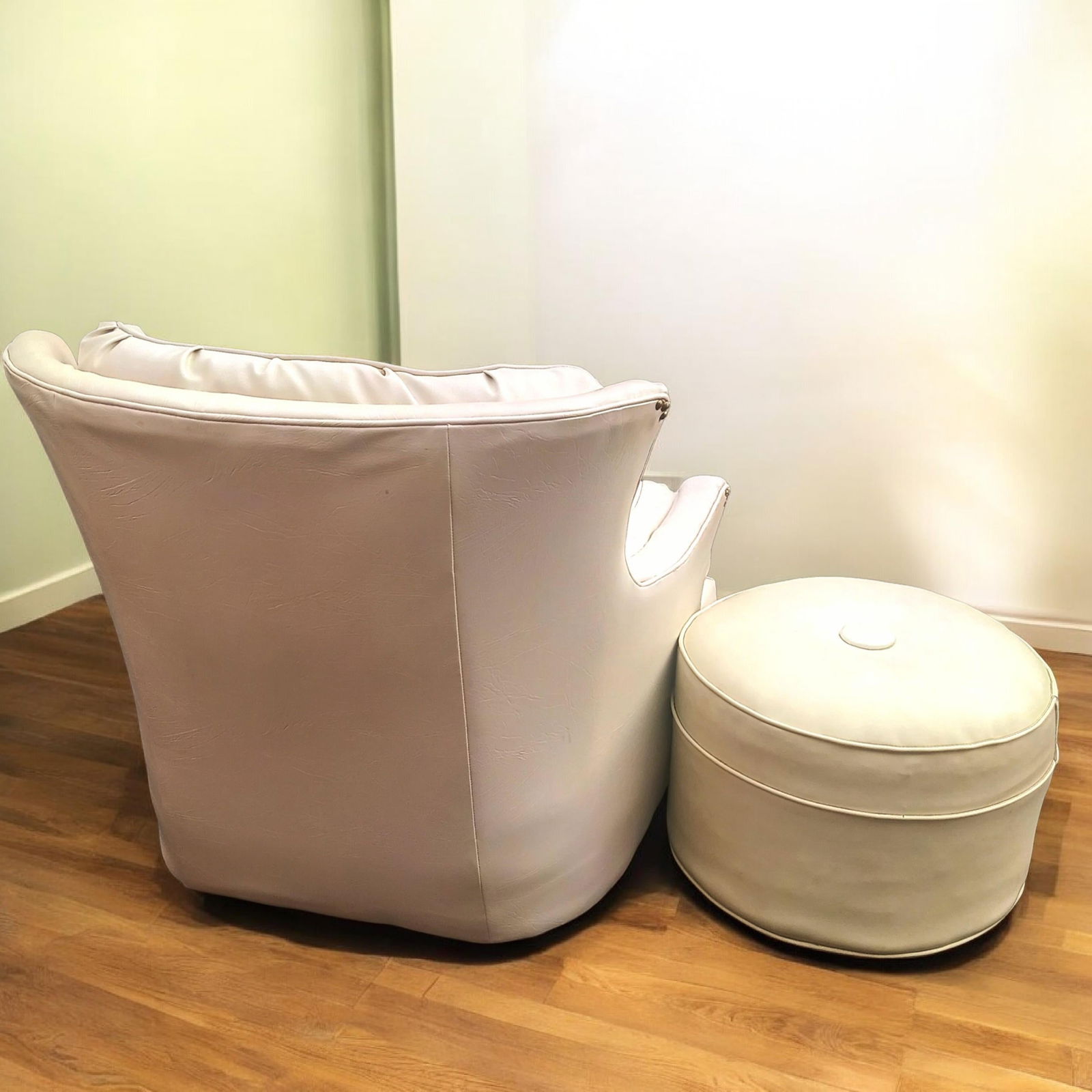 Exquisite Cream Color High-Quality Mid-Century Modern Masterpiece Wingback Chair and Matching Ottoma - 5