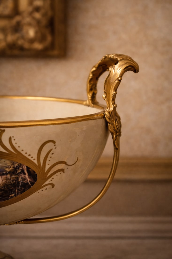 1970s French Style Cream Gilt Porcelain Garniture Set of 3 - 14