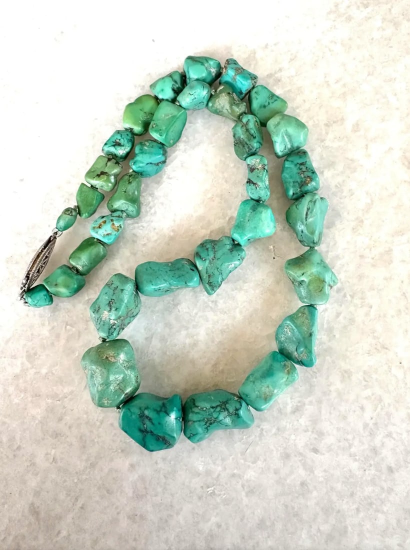 Vintage American Turquoise Beaded Necklace - 16.5" - 4