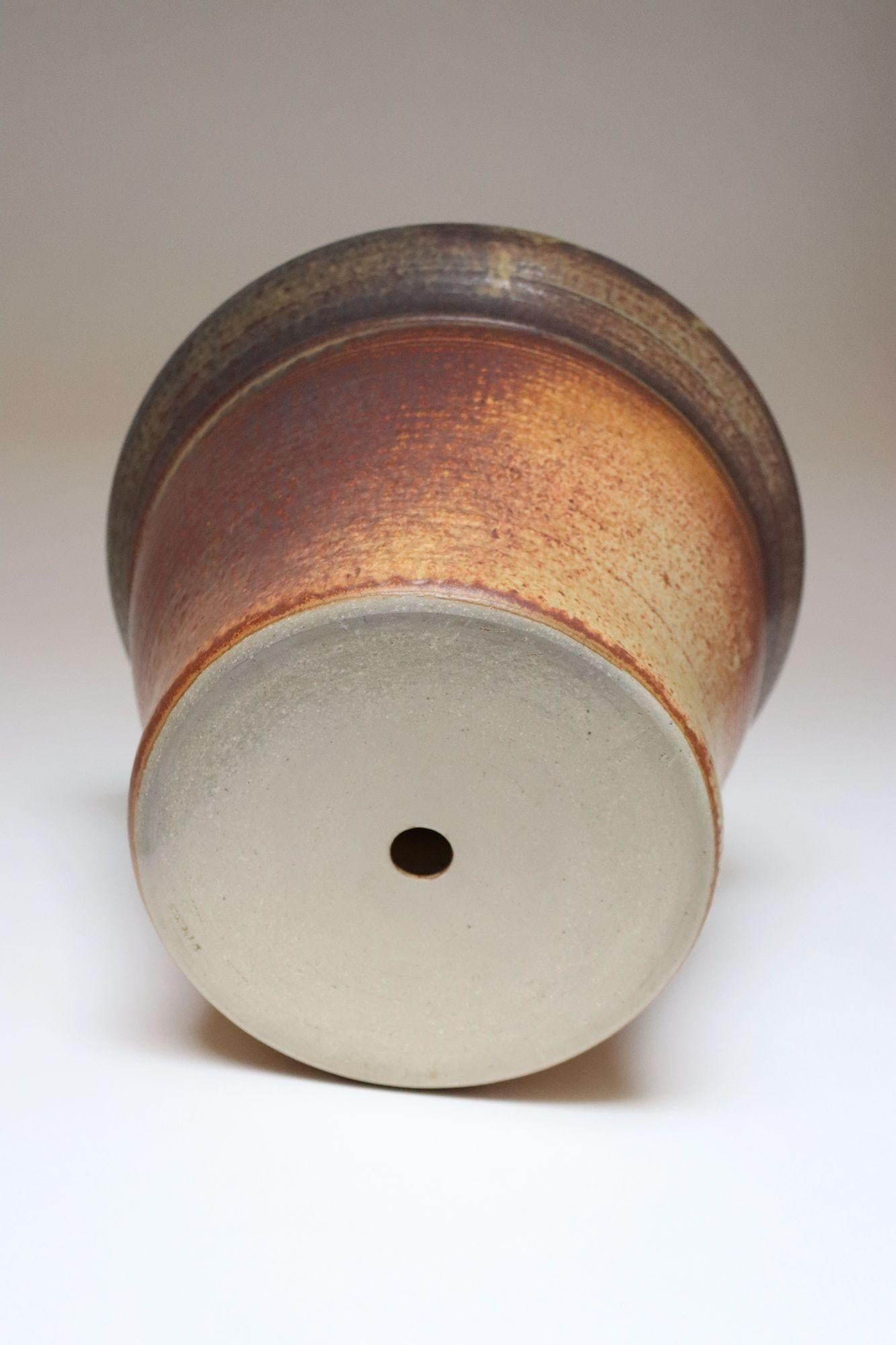 Large Vintage Studio Pottery Ombré Planter and Draining Saucer by Deanna Nichols - 7