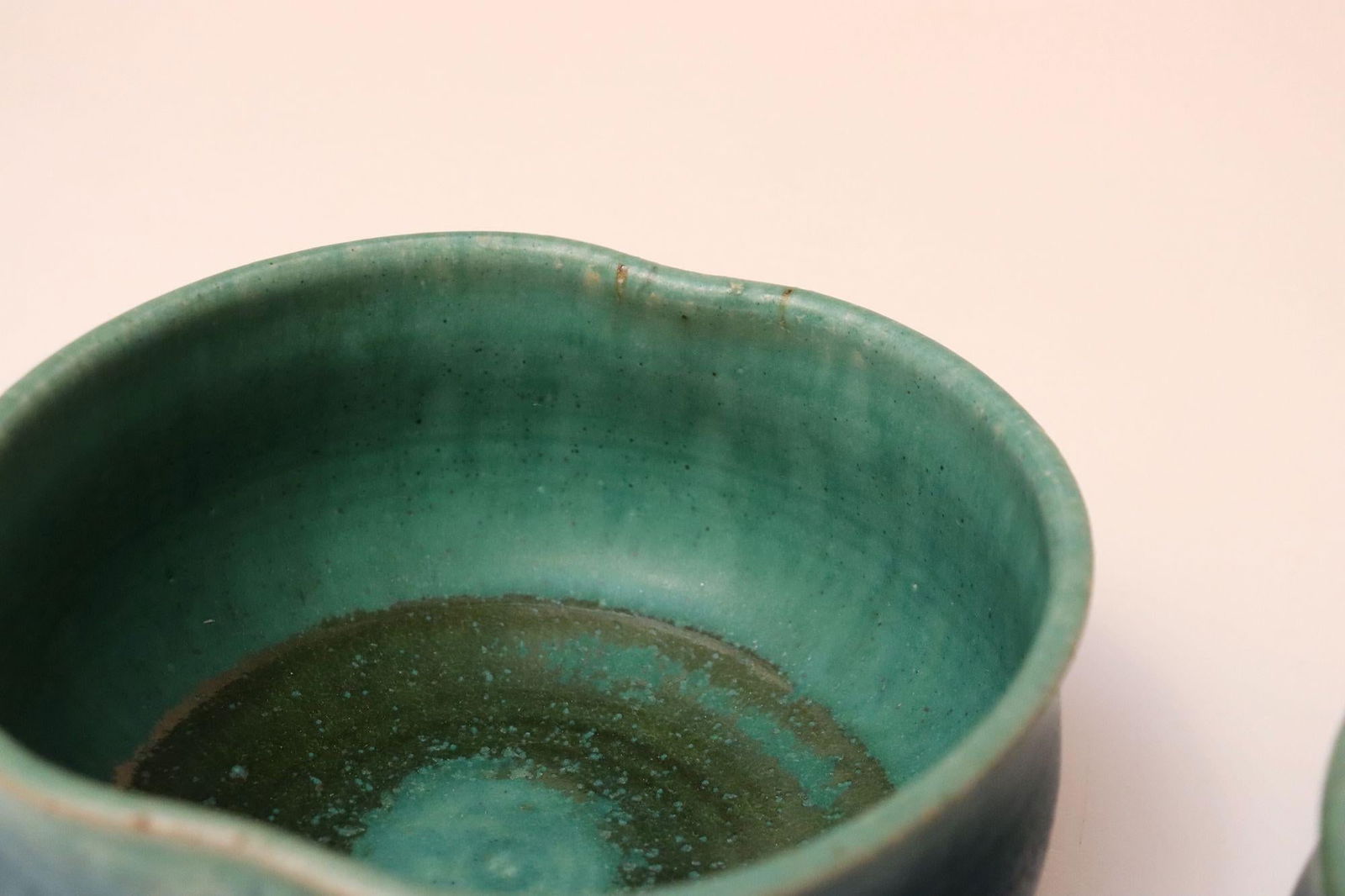 Set of Three Vintage Matte Teal Glaze Studio Ceramic Bowls by Deanna Nichols - 12