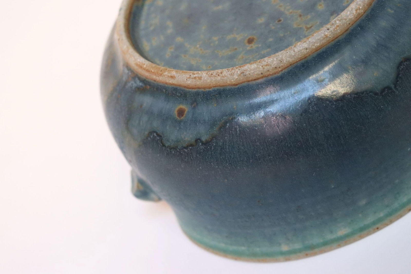 Set of Three Vintage Matte Teal Glaze Studio Ceramic Bowls by Deanna Nichols - 17