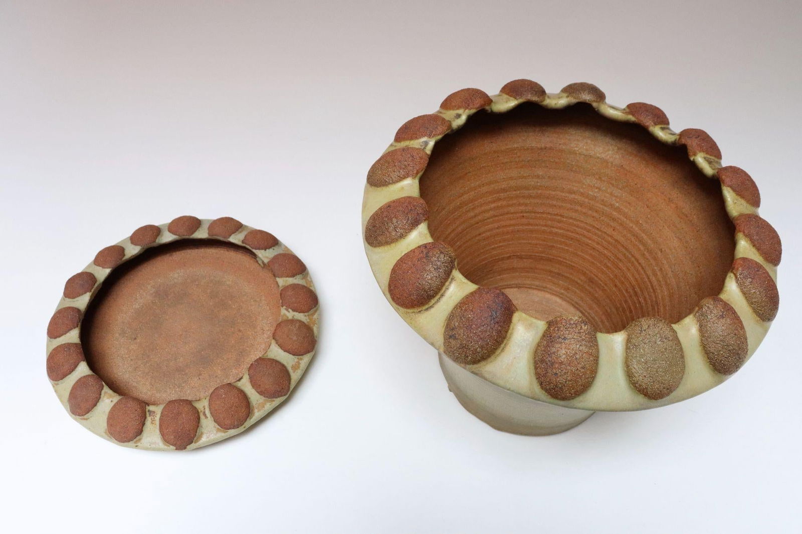 Large Mid-Century Modern Glazed Terracotta Planter With Saucer by Deanna Nichols - 5