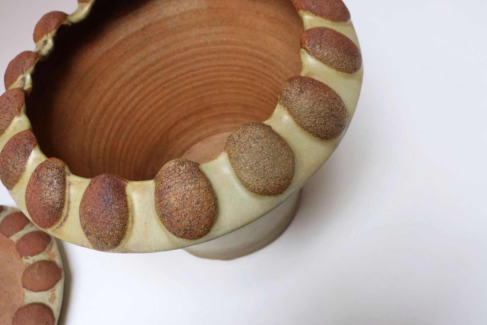 Large Mid-Century Modern Glazed Terracotta Planter With Saucer by Deanna Nichols - 9