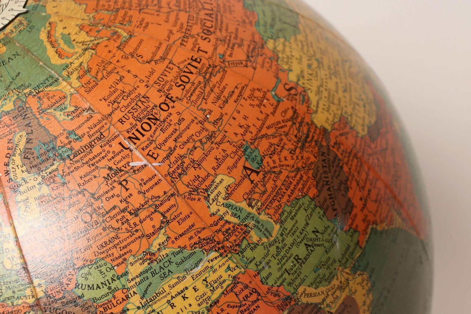 Mid-Century American Modern Illuminated 12" Library Globe by Replogle - 11