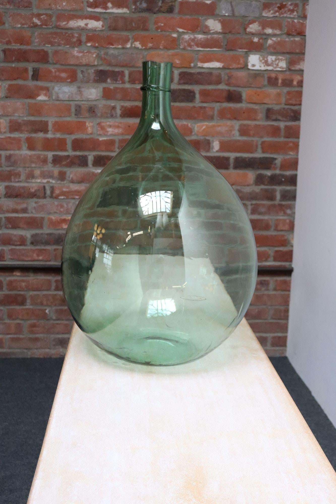 Vintage Italian Mouth Blown Glass Bulbous Demijohn in Seafoam Green - 3