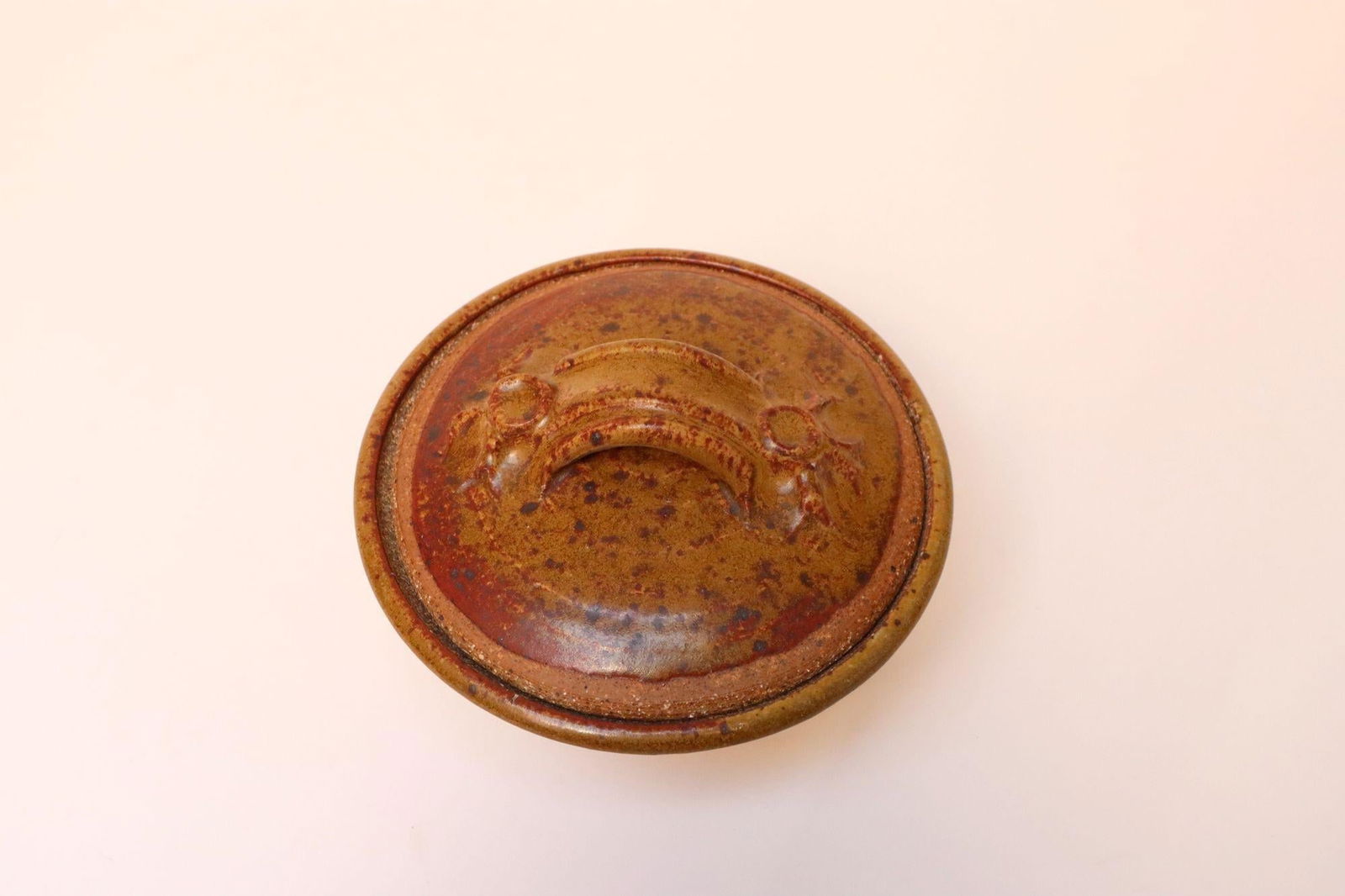 Mid-Century Modern Ochre Studio Pottery Bowl With Lid by Deanna Nichols - 5