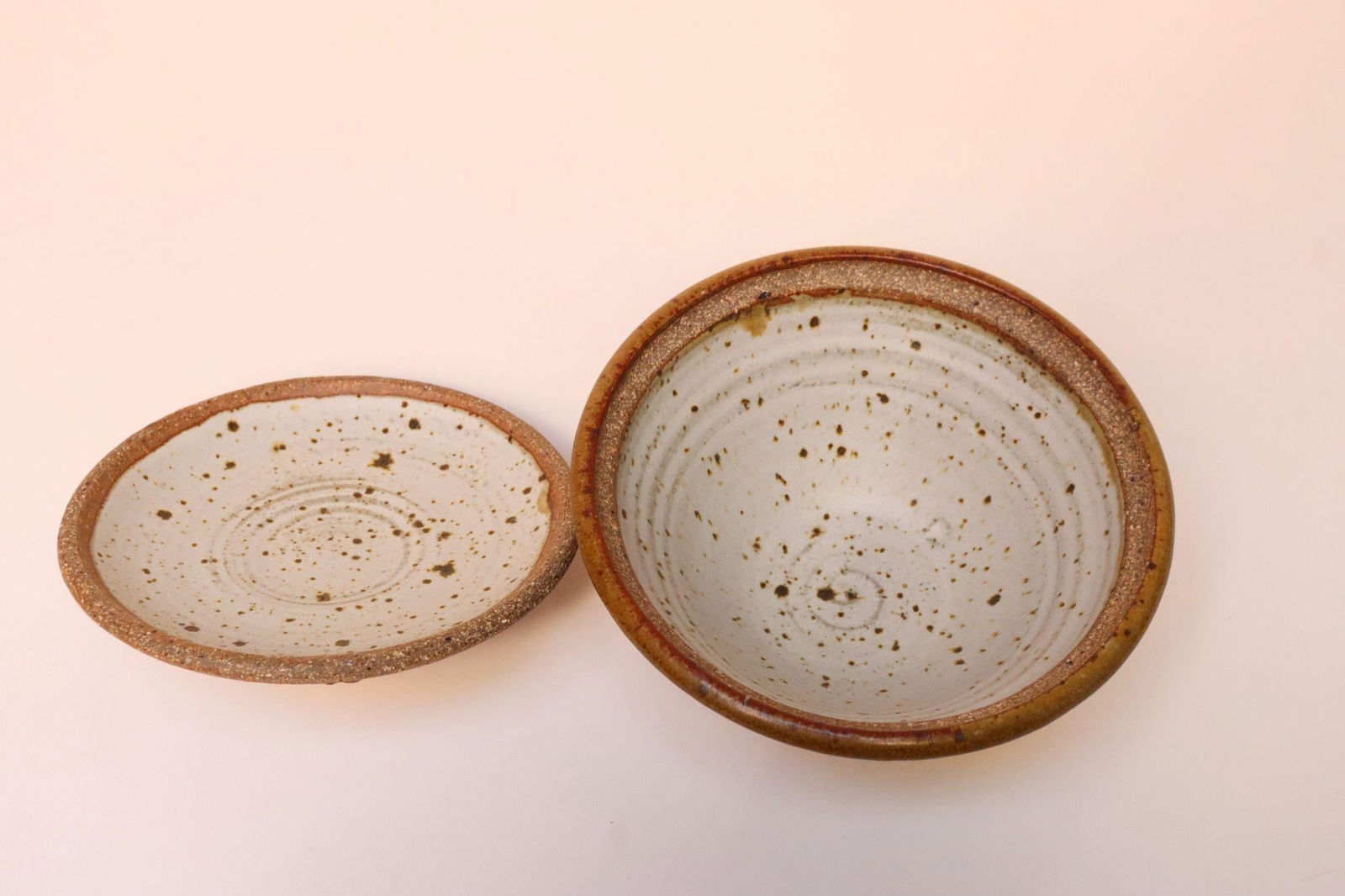 Mid-Century Modern Ochre Studio Pottery Bowl With Lid by Deanna Nichols - 9