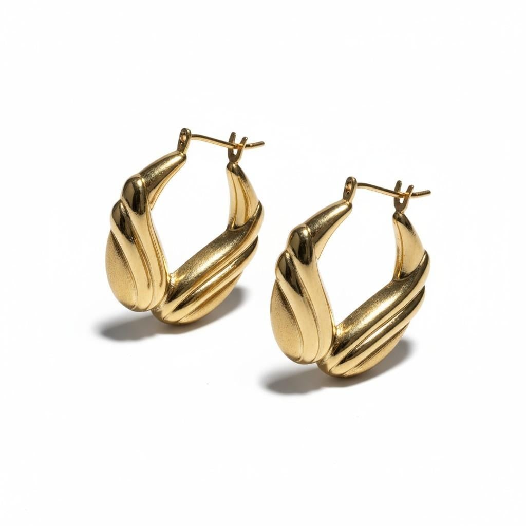Late 20th Century 14k Yellow Gold Florentine Engraved Hoop Earrings, A Pair - 7