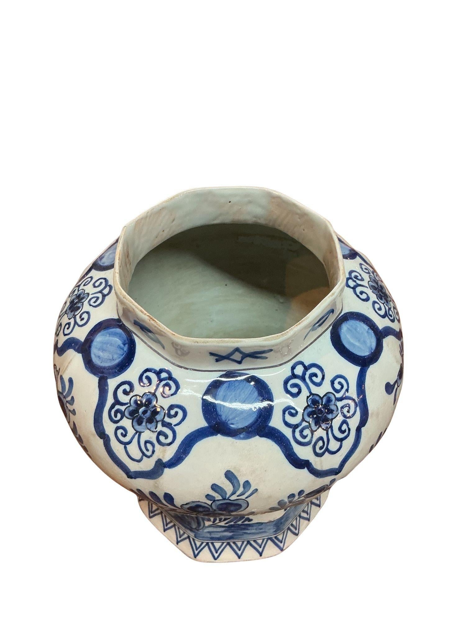 18th Century Johannes Van Duijn Dutch Ceramic Vase - 5