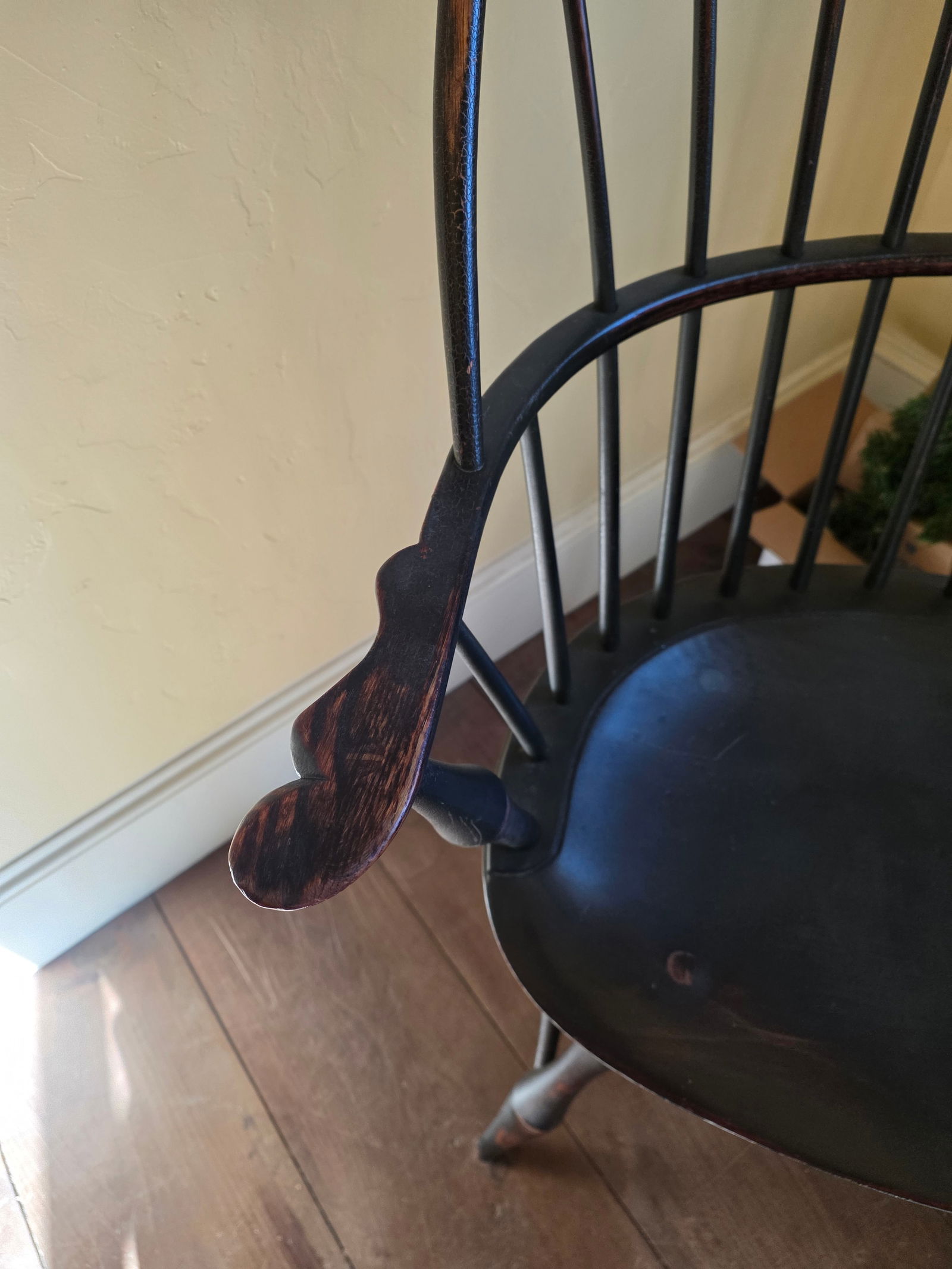 American Hoopback Windsor Chair Historical Copy by D. R. Dimes - 11