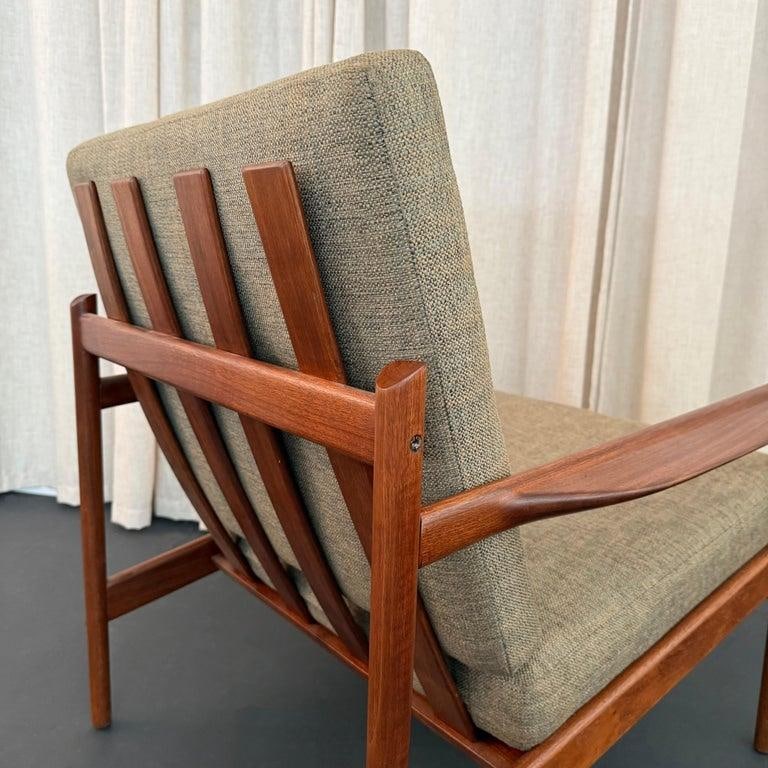 Scandinavian Modern Teak Lounge Chair by Ib Kofod-Larsen for Selig - 6