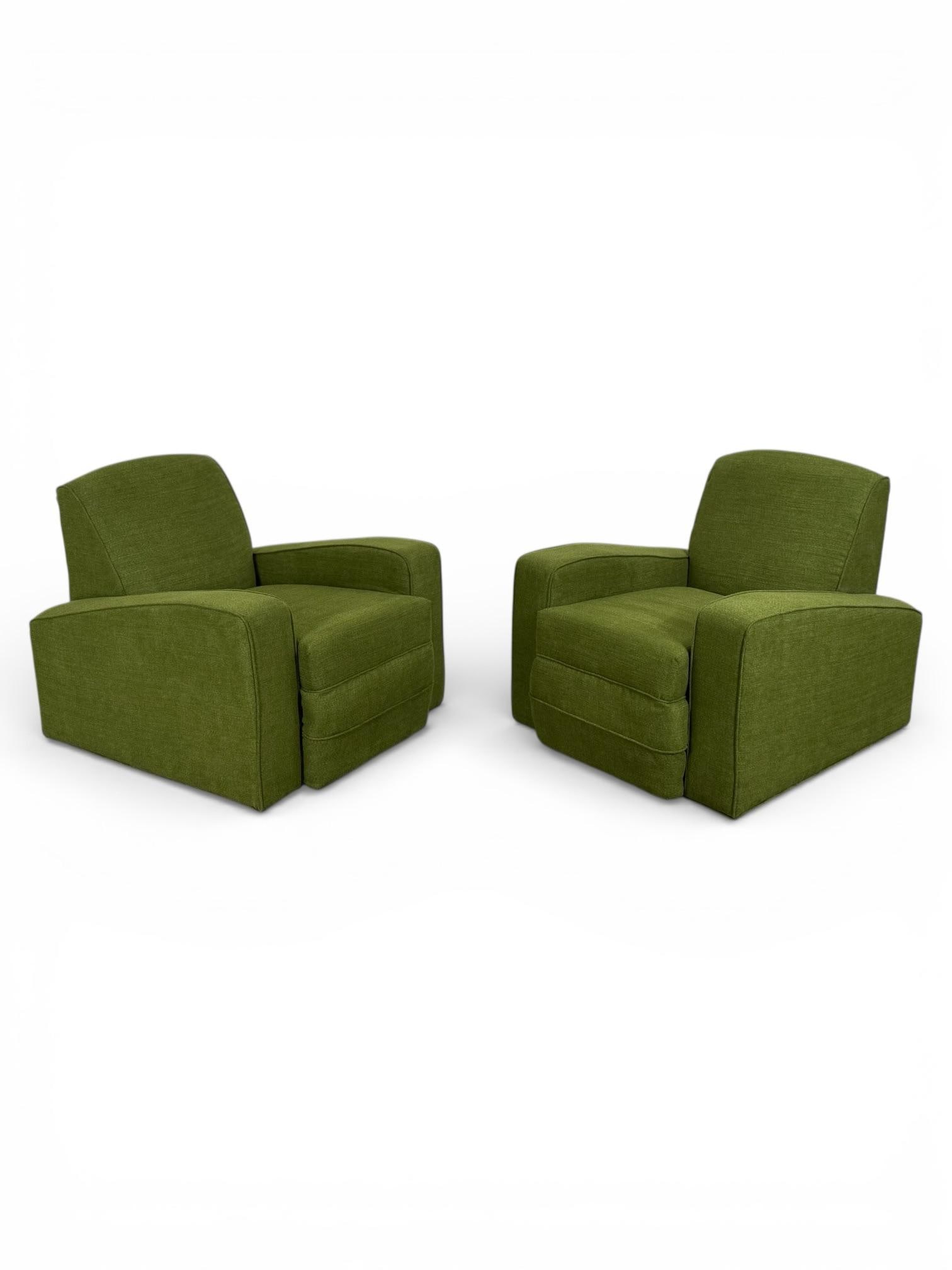 Pair Art Deco Club Chairs - France Circa 1930s - Green Velvet Speed Armchairs - 4
