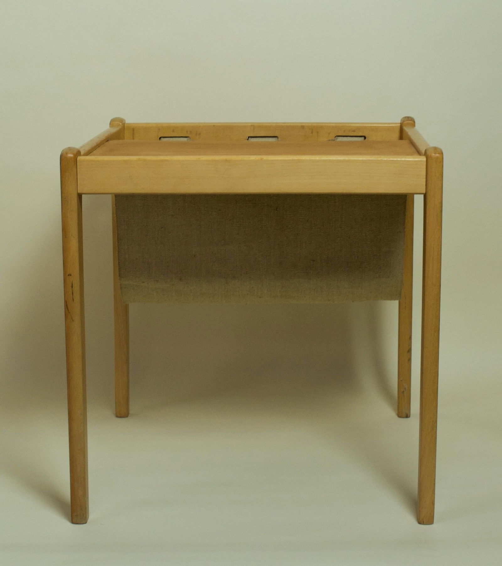 Danish Modern Oak Magazine Rack by Brdr. Furbo, C. 1970s - 5