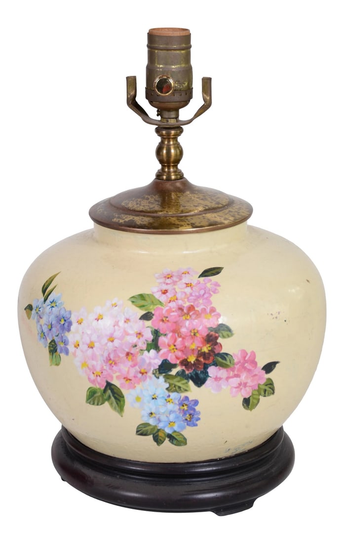 Hand-Painted Flower Porcelain Vase Table Lamp (1 of 7)
