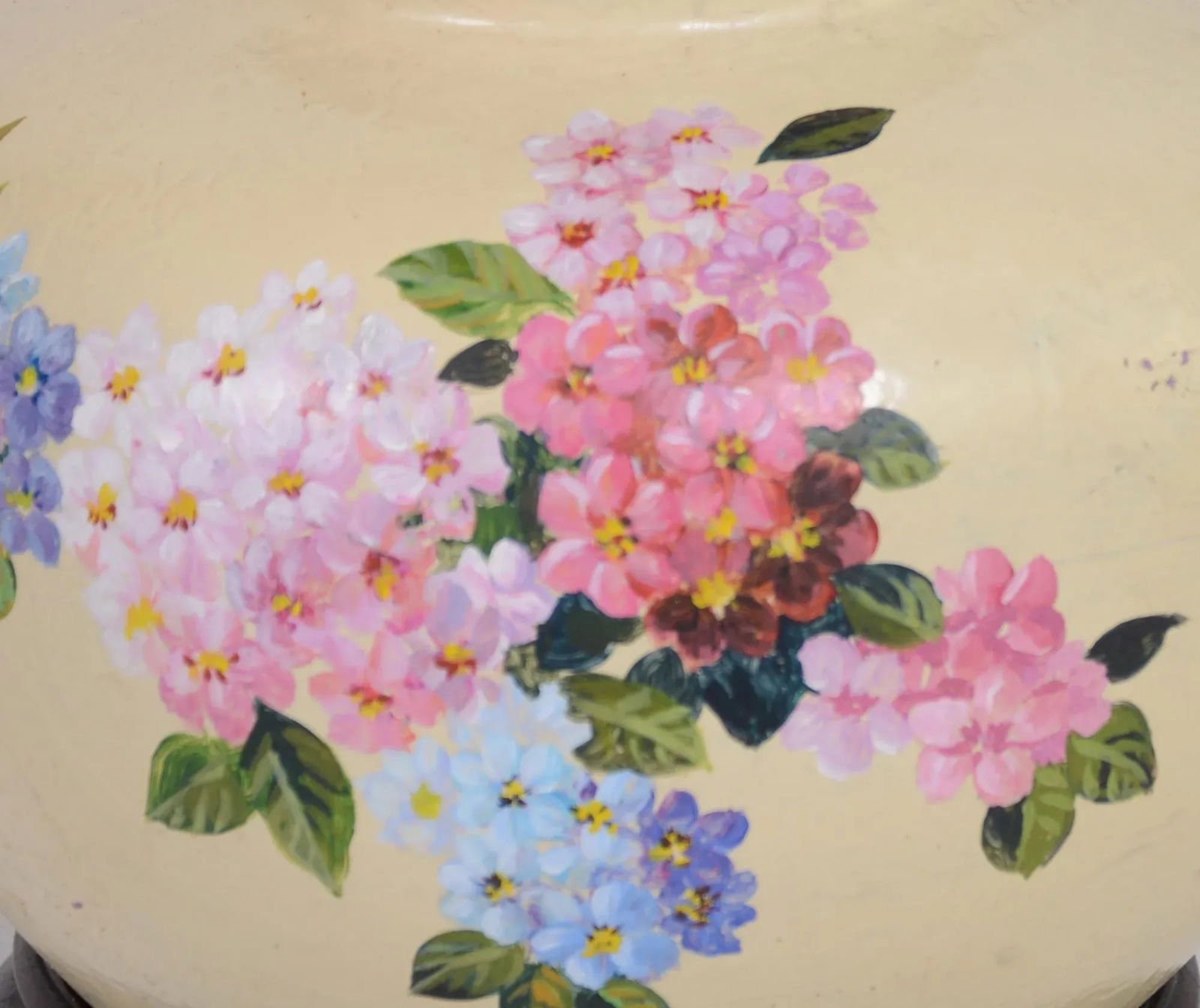 Hand-Painted Flower Porcelain Vase Table Lamp - 2