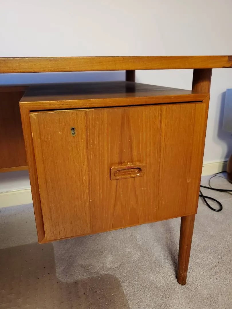 1960s Danish Modern Teak Floating Top Executive Desk | Asymmetrical Design, Solid Wood Drawers | Exc - 12