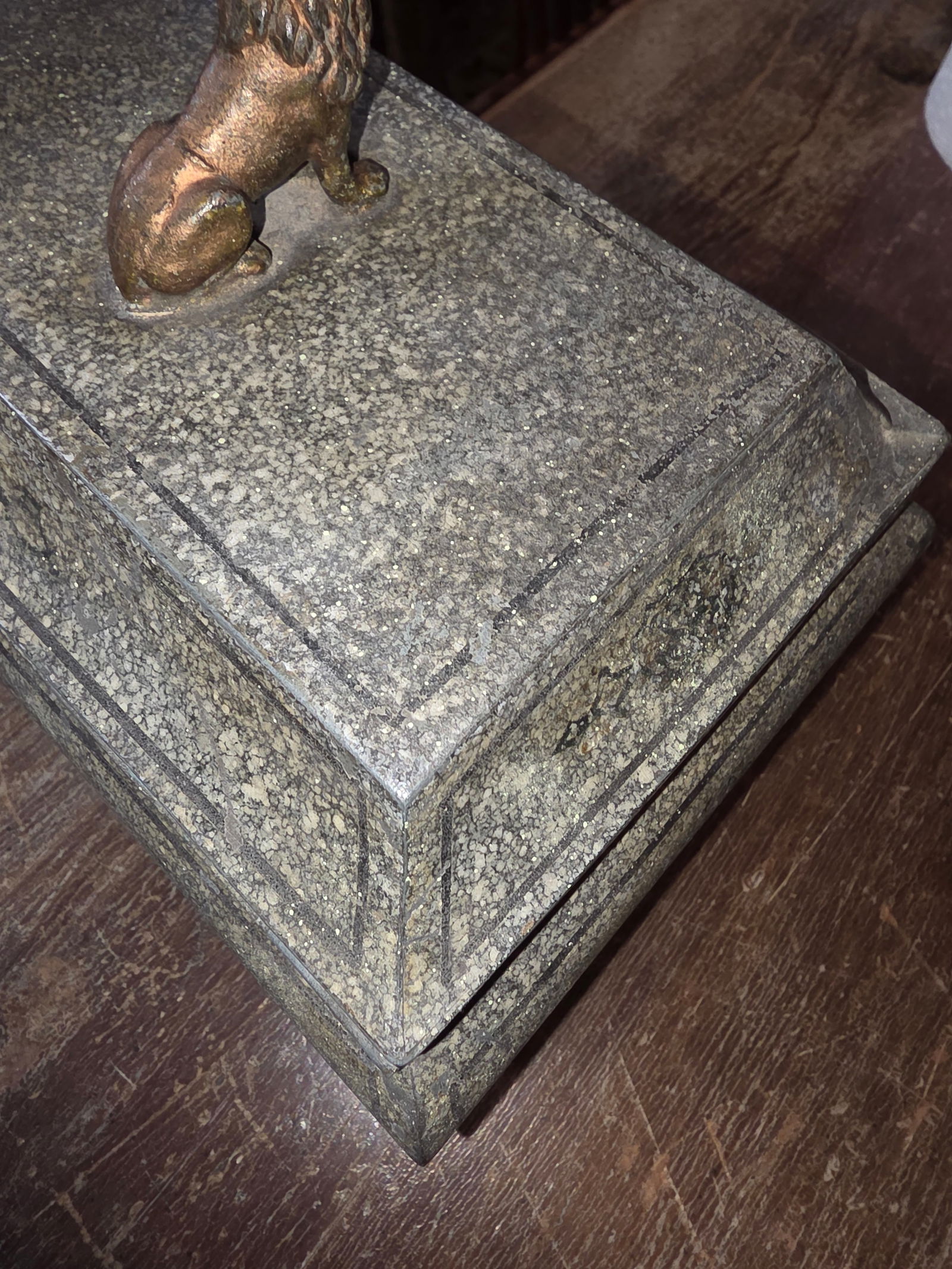 Painted Tole Tea Caddy Box - 6