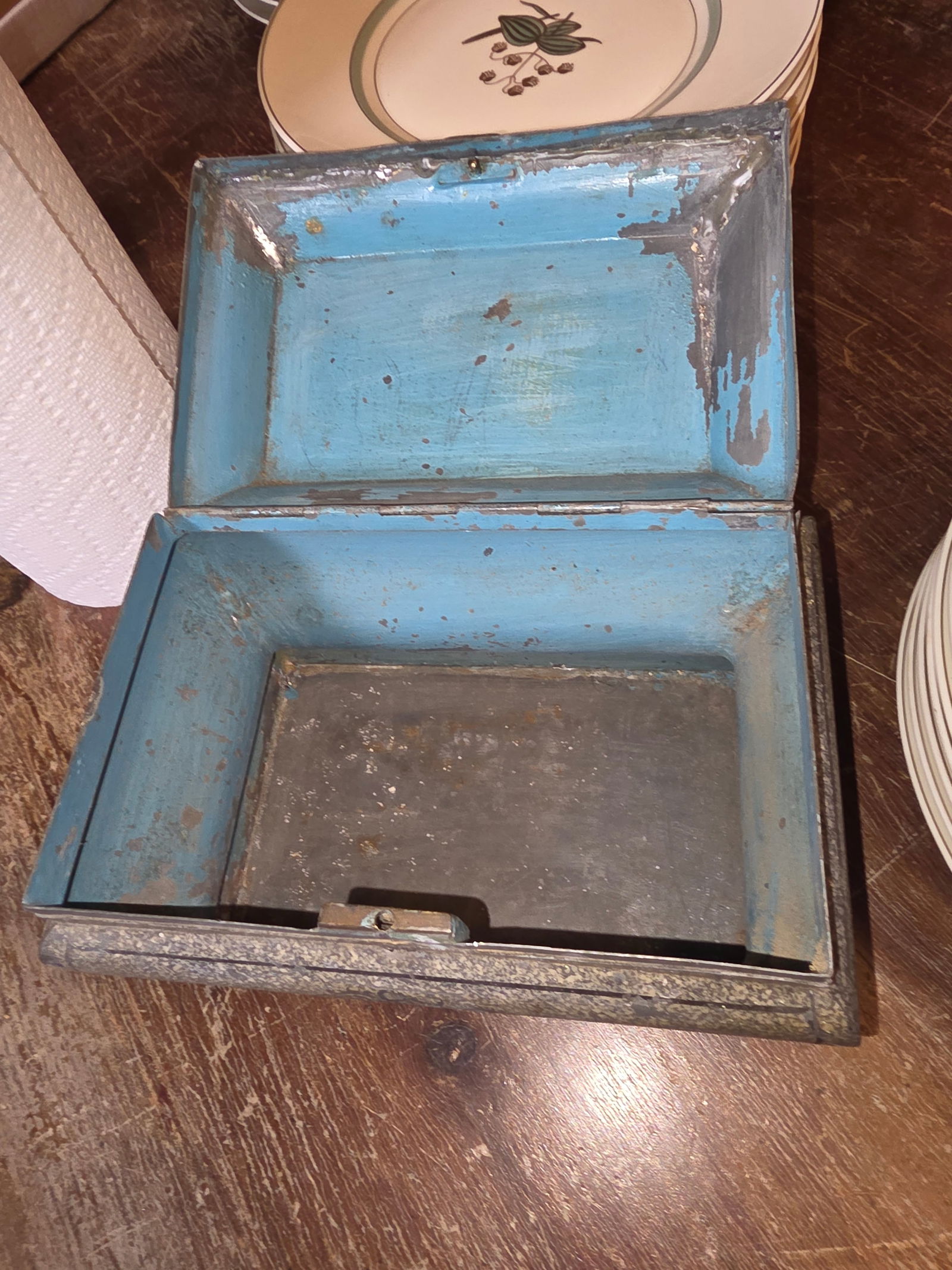 Painted Tole Tea Caddy Box - 8