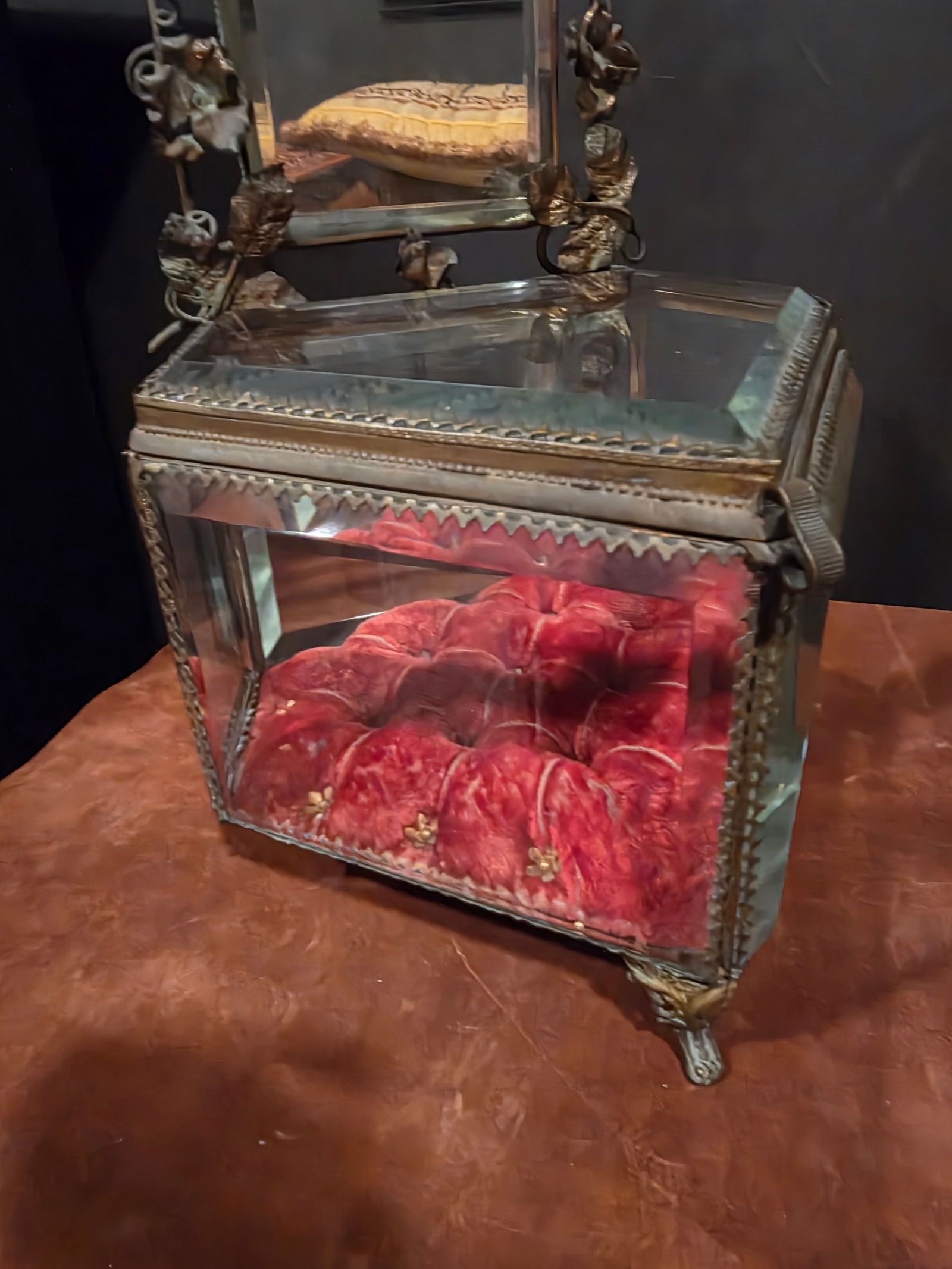 French Jewelry Casket With Mirror - 2