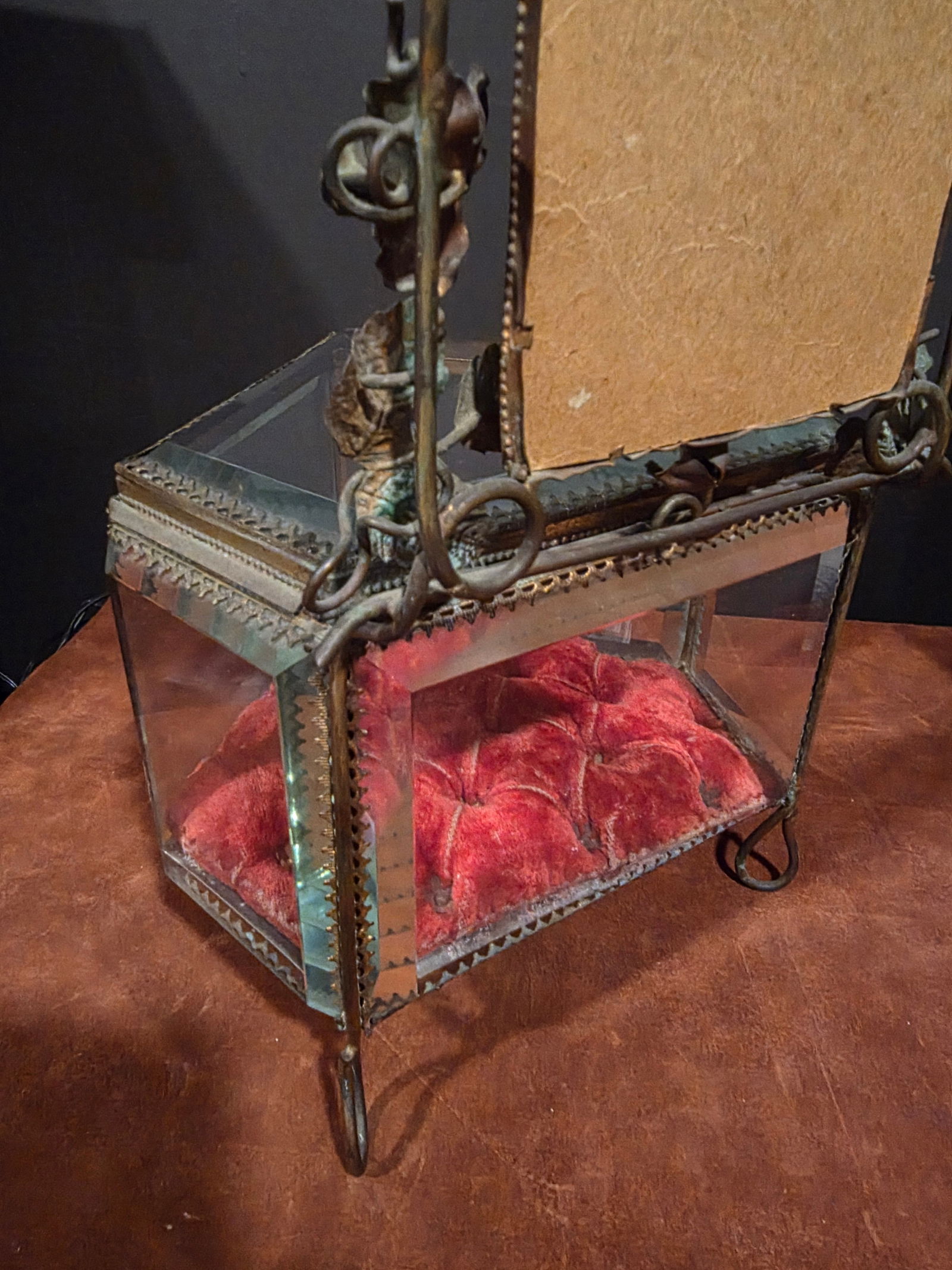 French Jewelry Casket With Mirror - 5