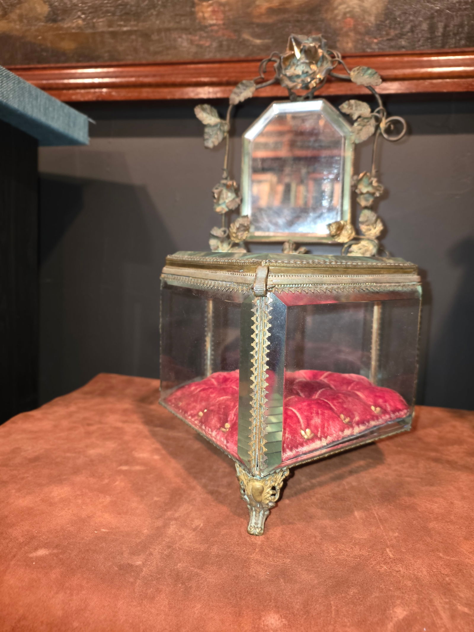 French Jewelry Casket With Mirror - 8