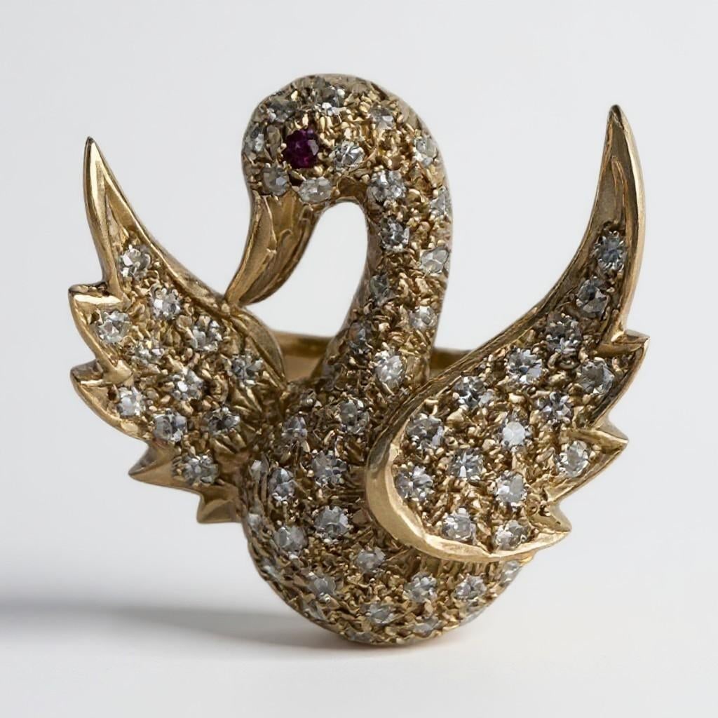 Vintage 14k Yellow Gold Swan Brooch With Diamonds and Rubies - 7