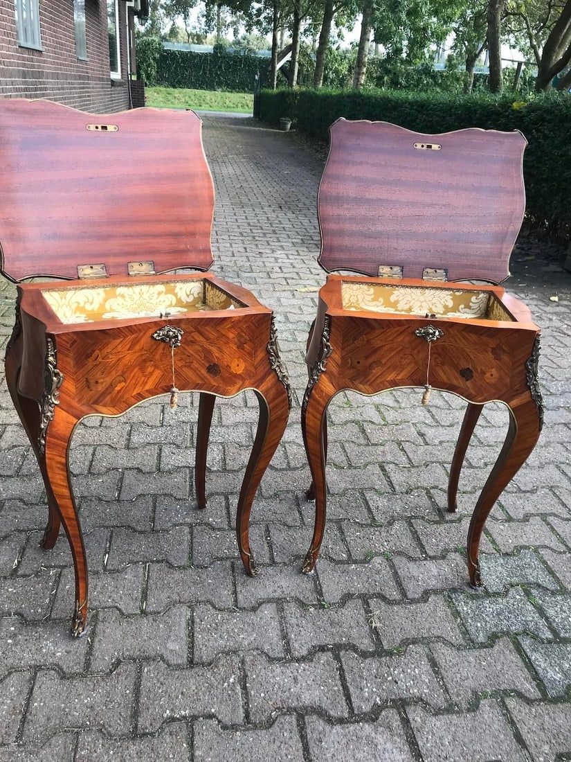 1850s French Louis XV Fruitwood Marquetry Side Tables Pair - 6
